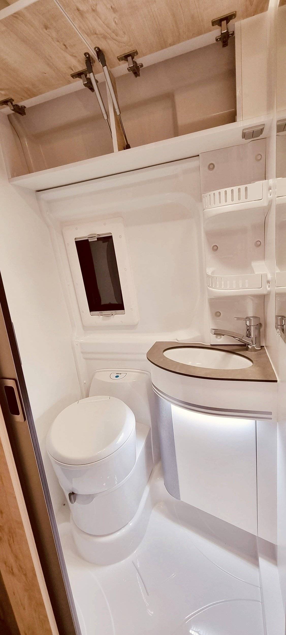 Jumper Desert Island