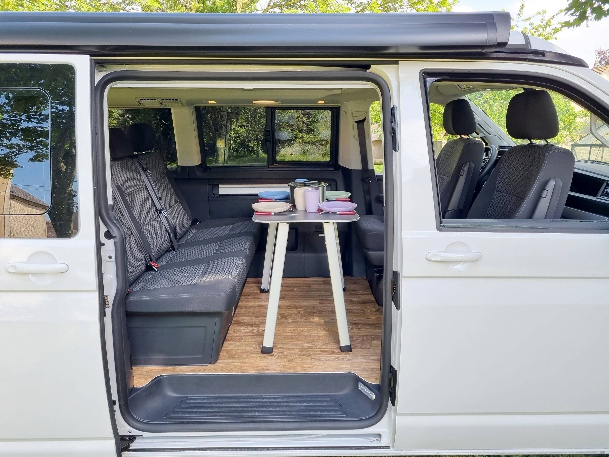 Volkswagen California 6.1