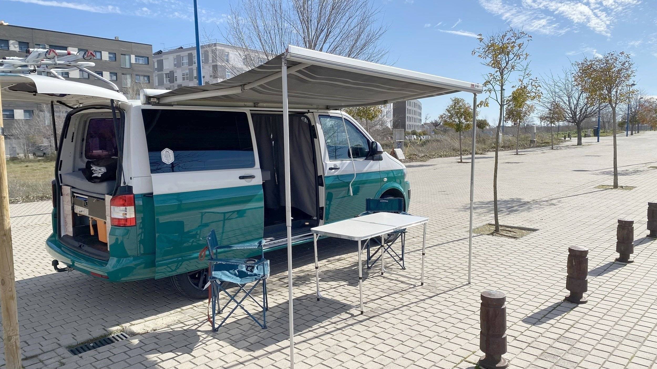 Volkswagen Transporter Kombi Pro T5