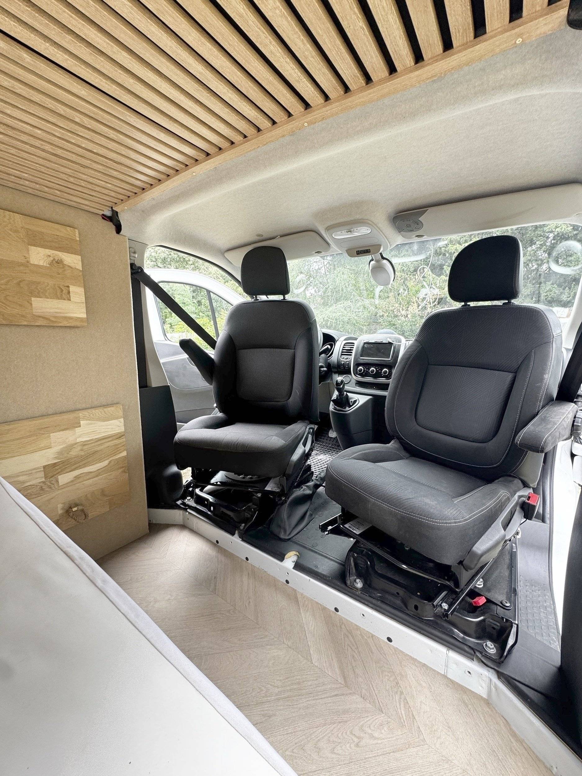 Achterkant Fiat Talento - Yescapa
