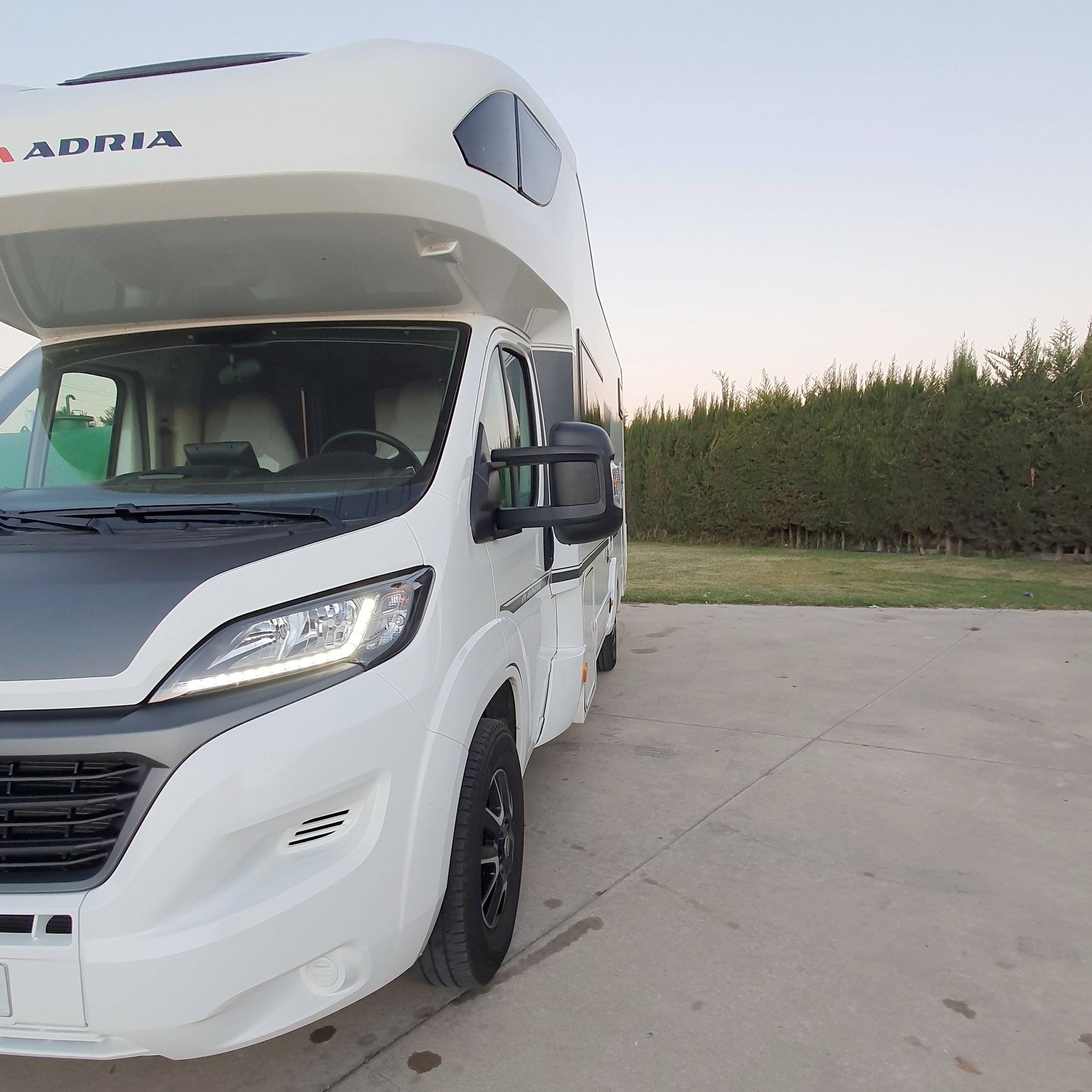 Adria Coral XL Plus A 670 SL