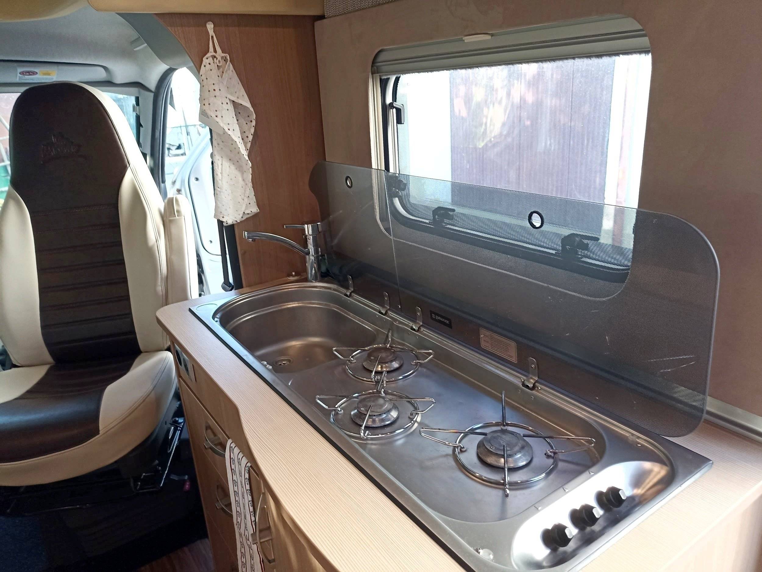 Cuina Fiat Ducato 120 Multijet - Yescapa