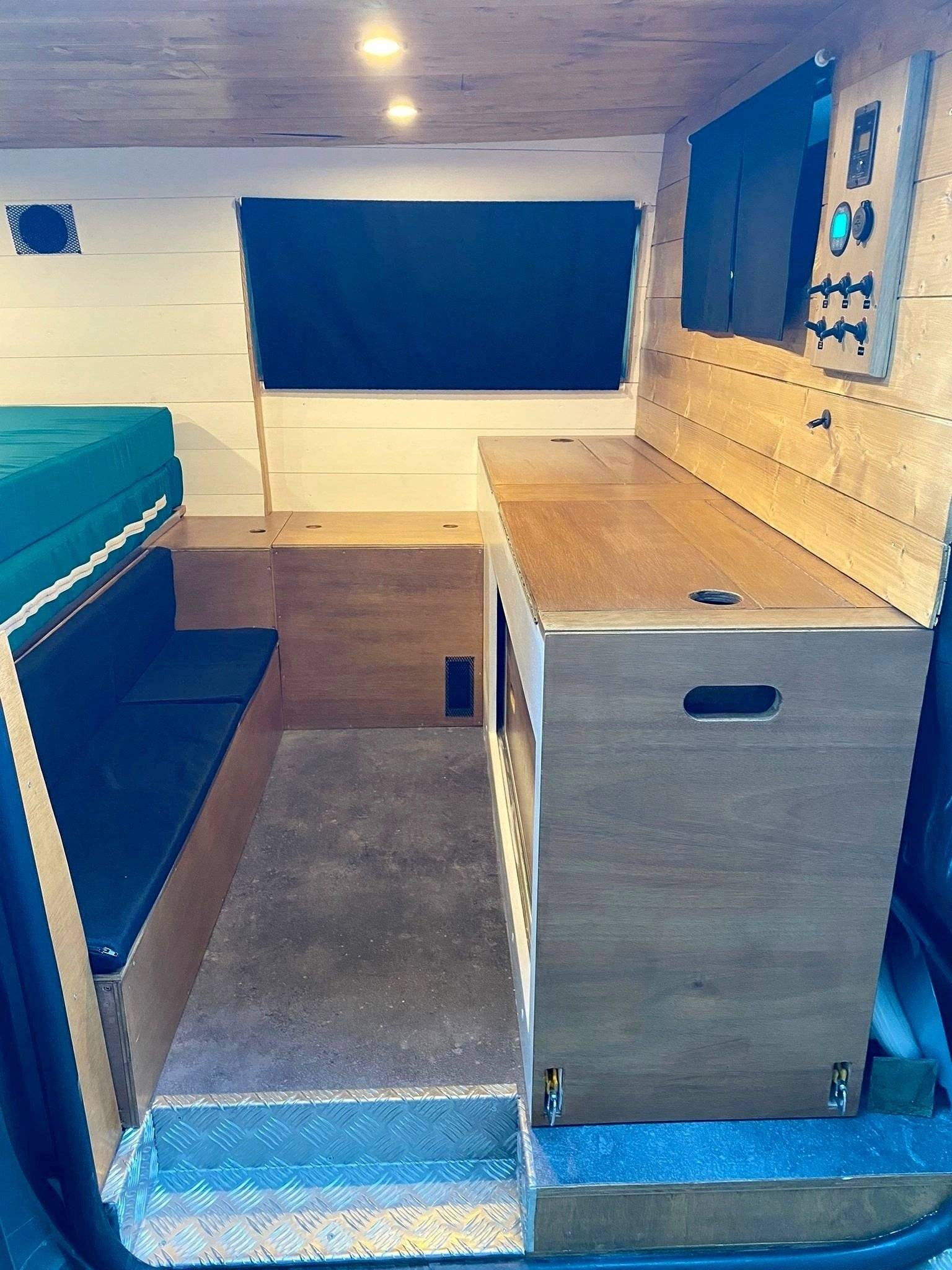 Opel Vivaro Long V7 1,6 l 140 ch