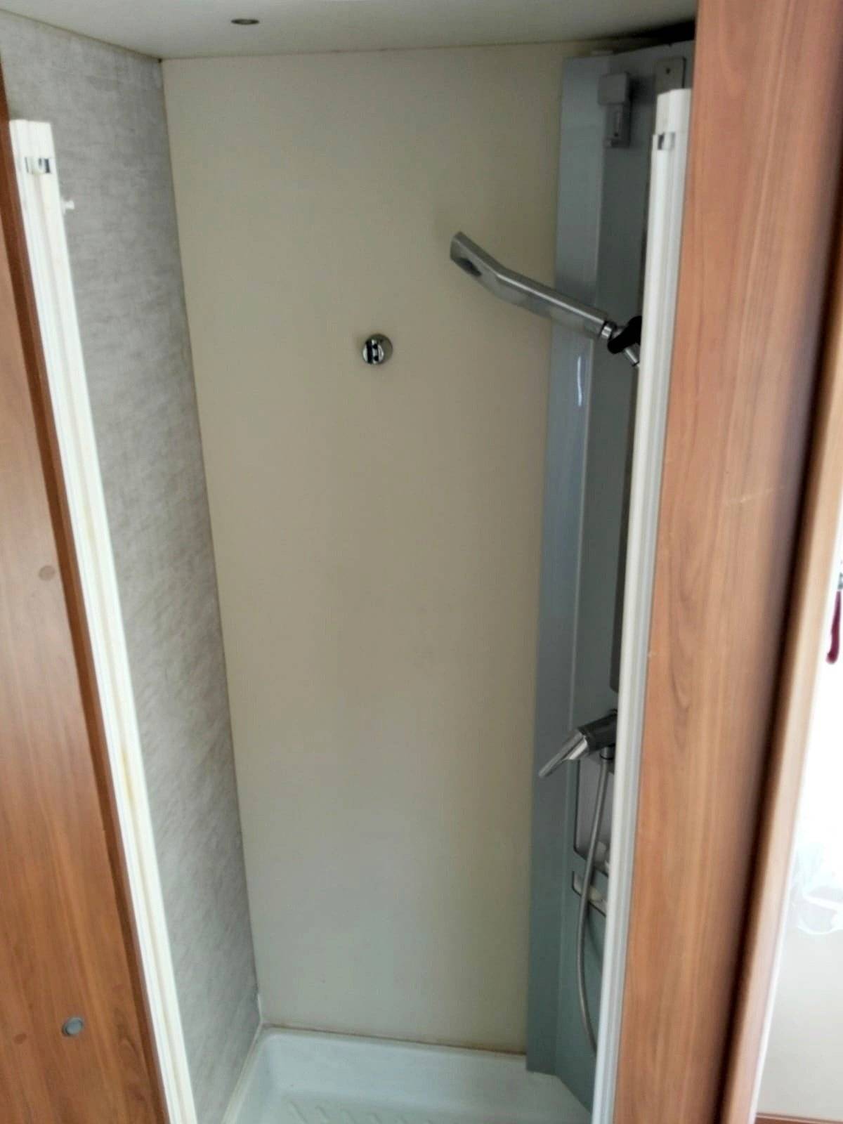 Comedor Renault Renault master - Yescapa