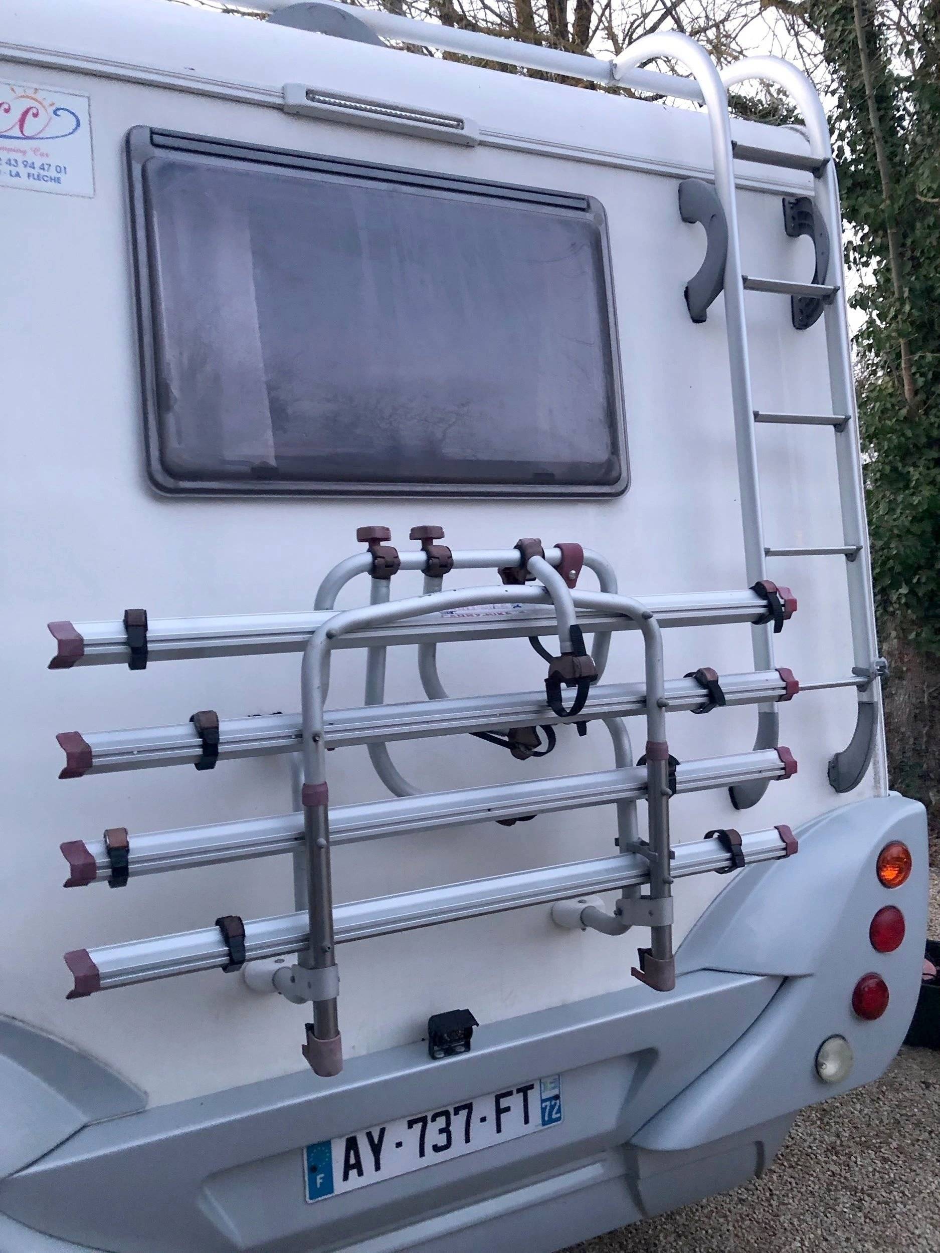 Elnagh DUKE 37