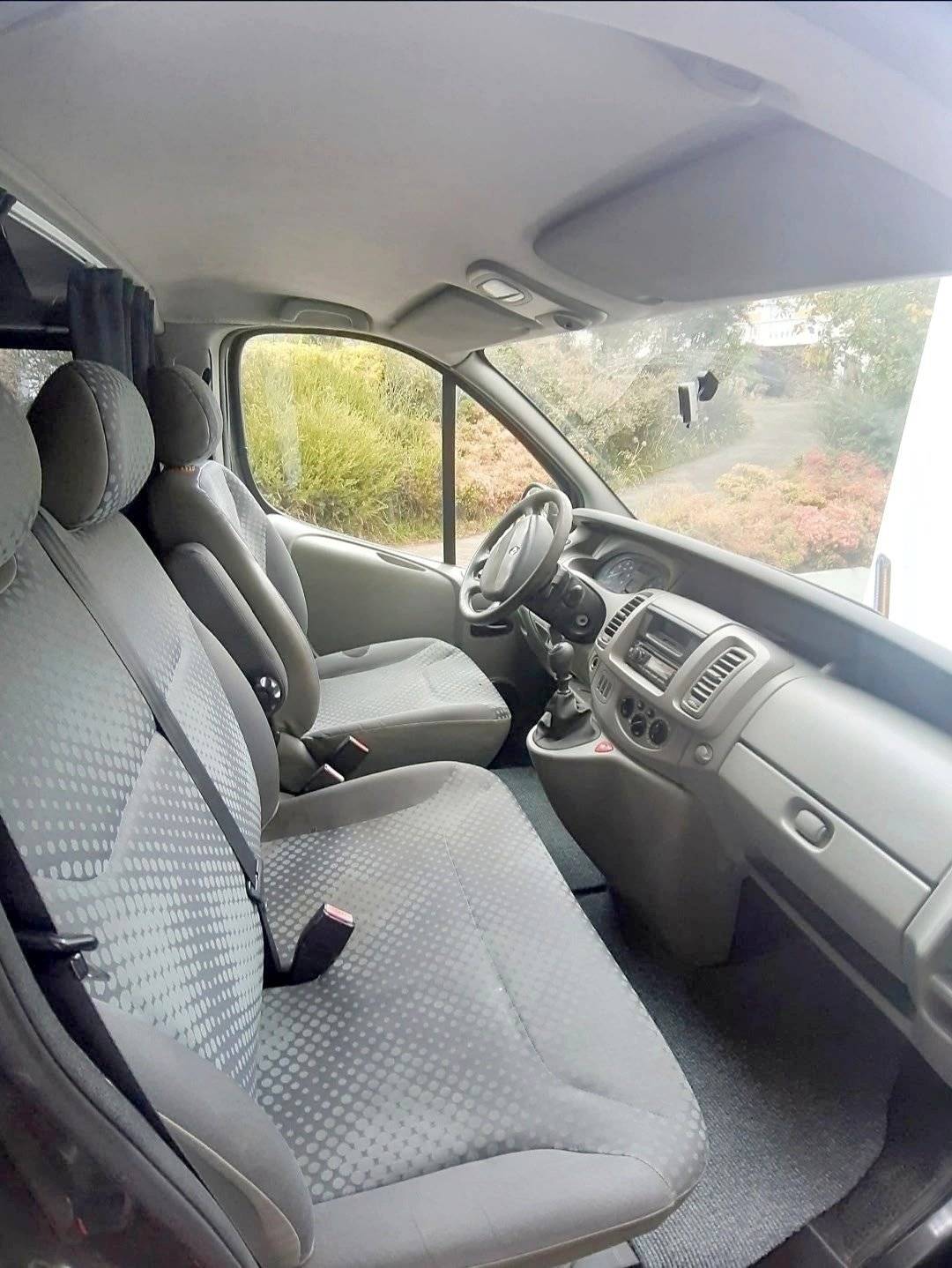 Renault Trafic 2,5 l 150 ch