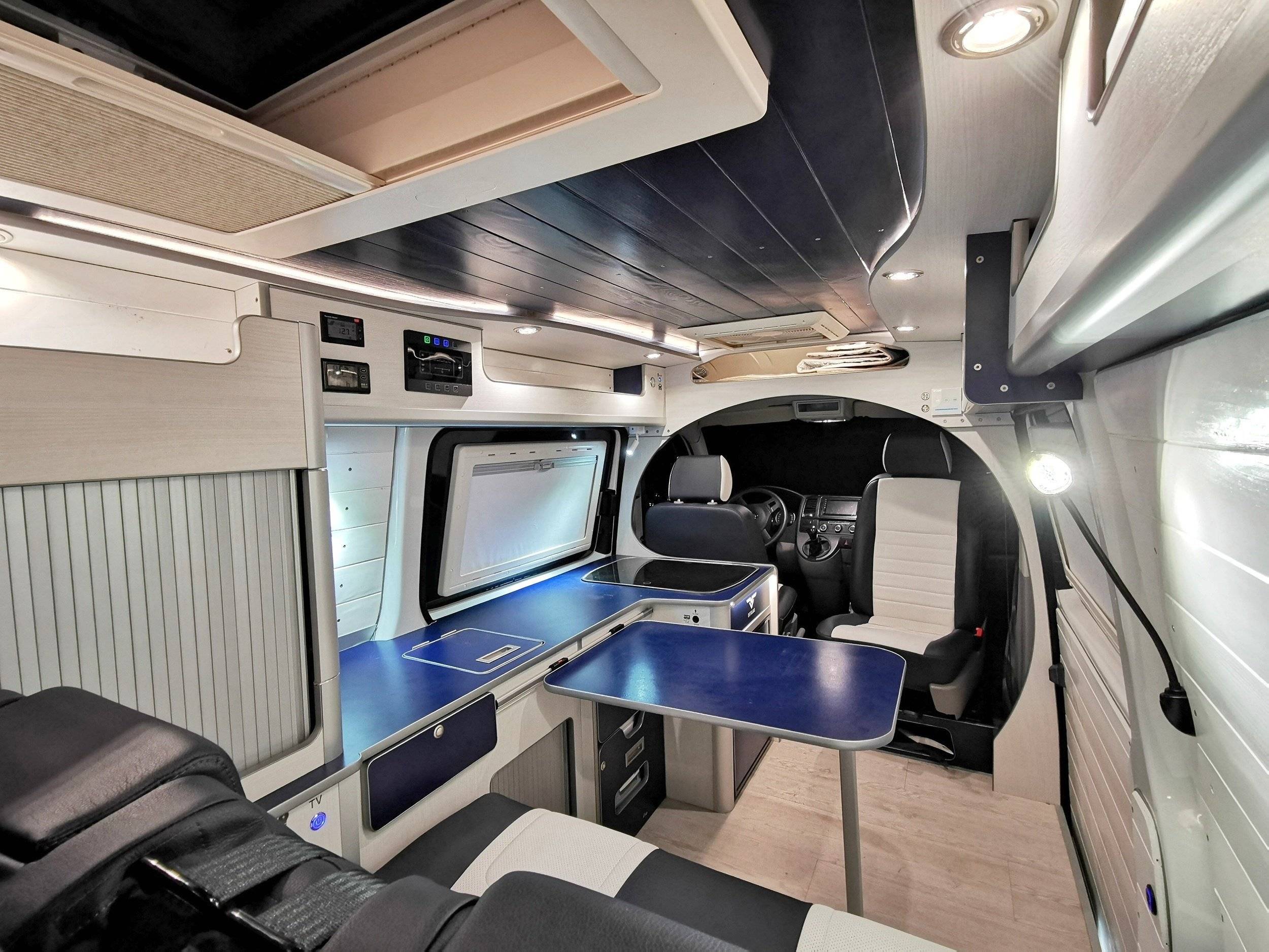 VW T5 Neptune by Yevana 