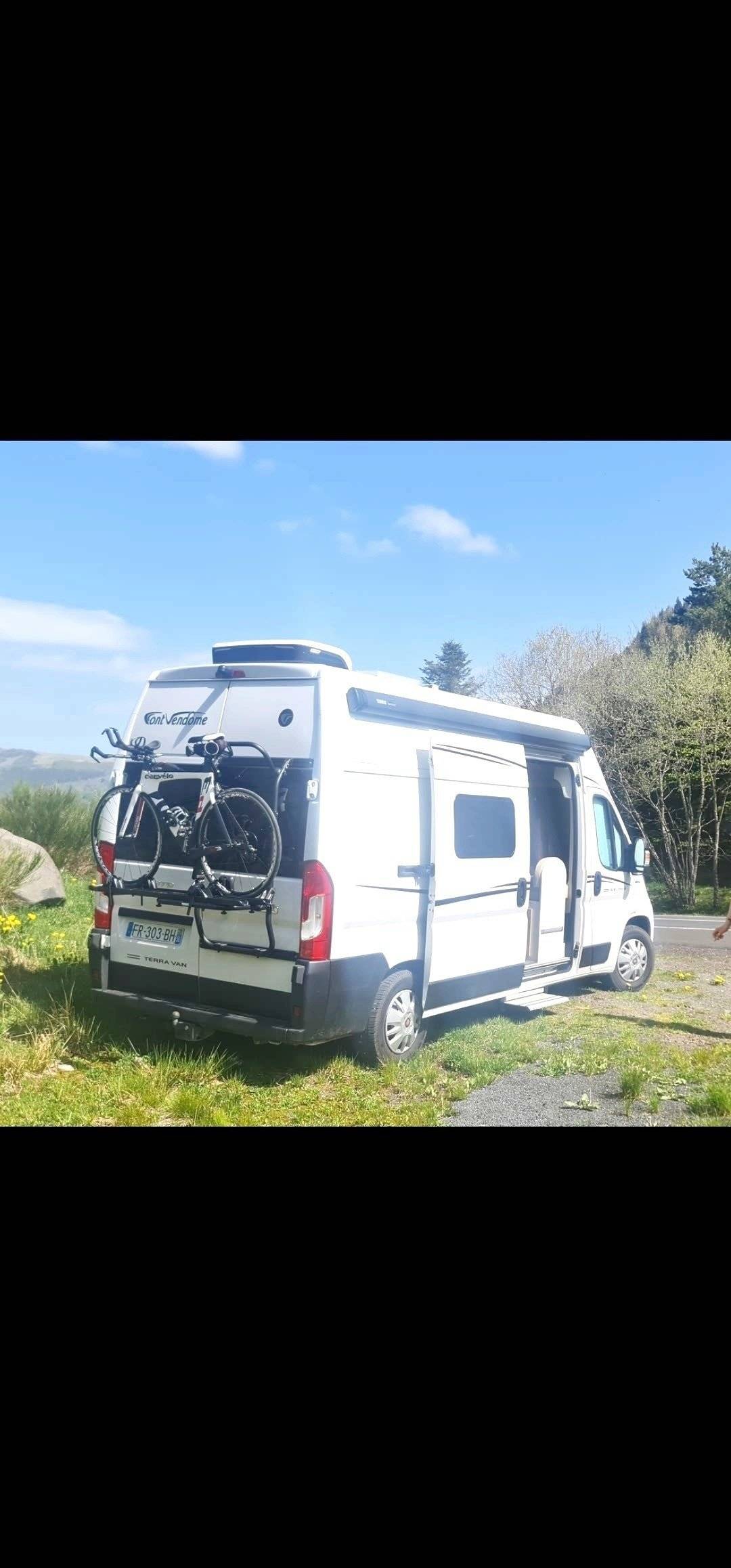 Font Vendôme Séjour Terra Van