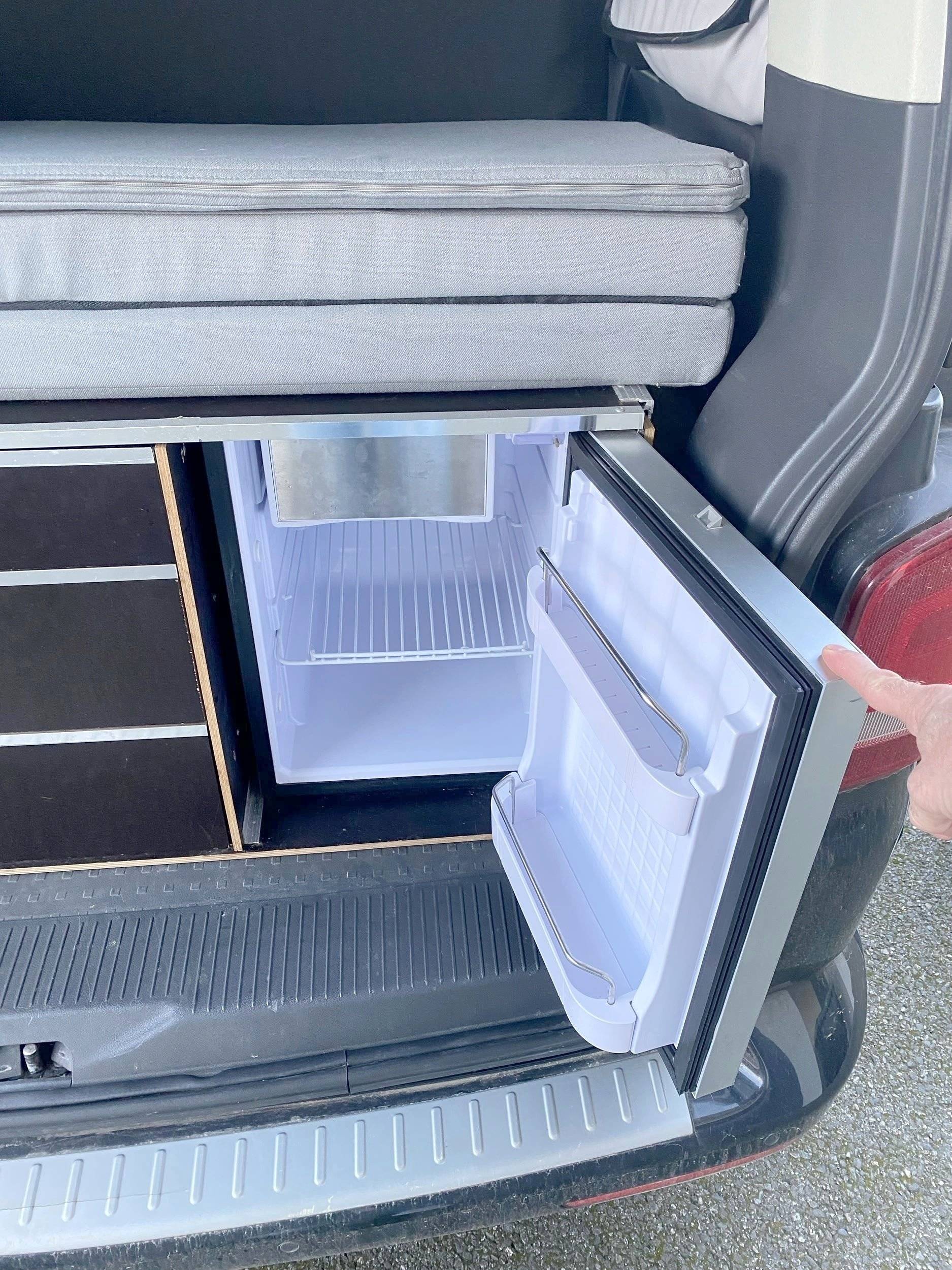 Volkswagen T5 2 l 180 ch