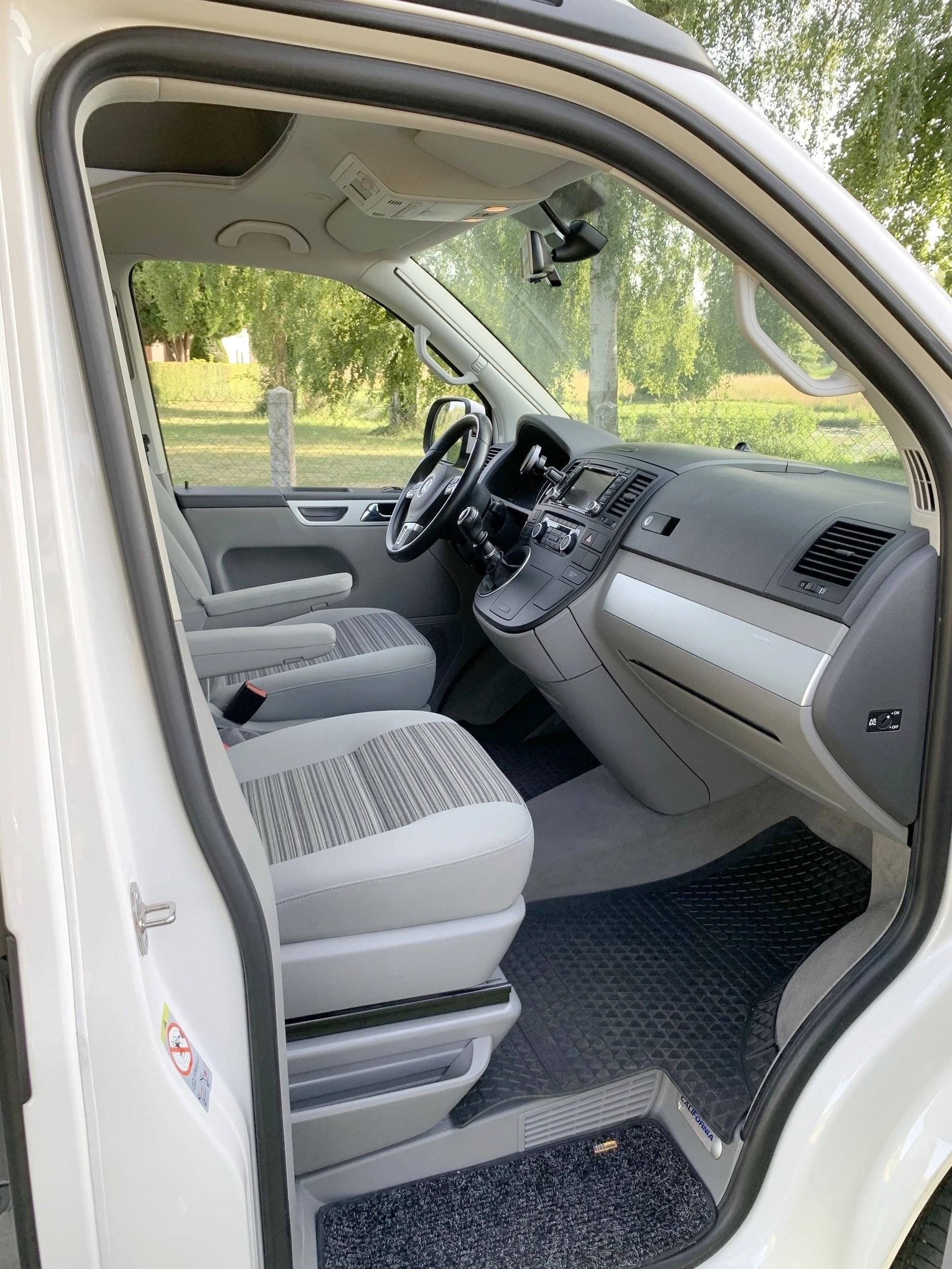 Volkswagen T6 California