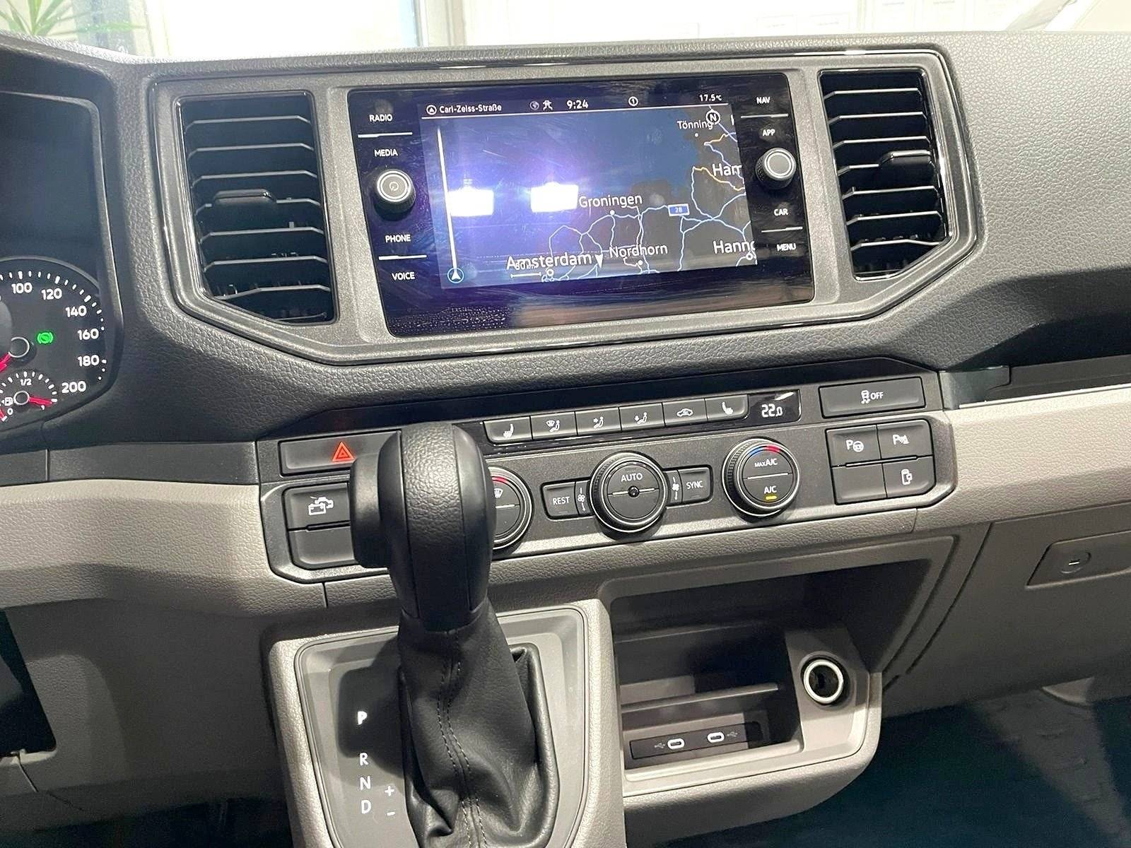 Volkswagen Grand California 600