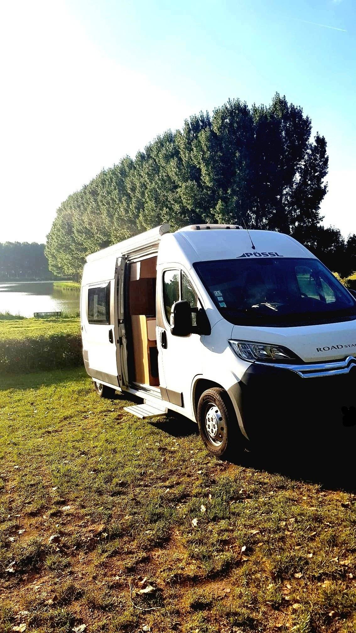 schräge Vorderansicht Citroën Jumper 2,0 l 130 ch - Yescapa