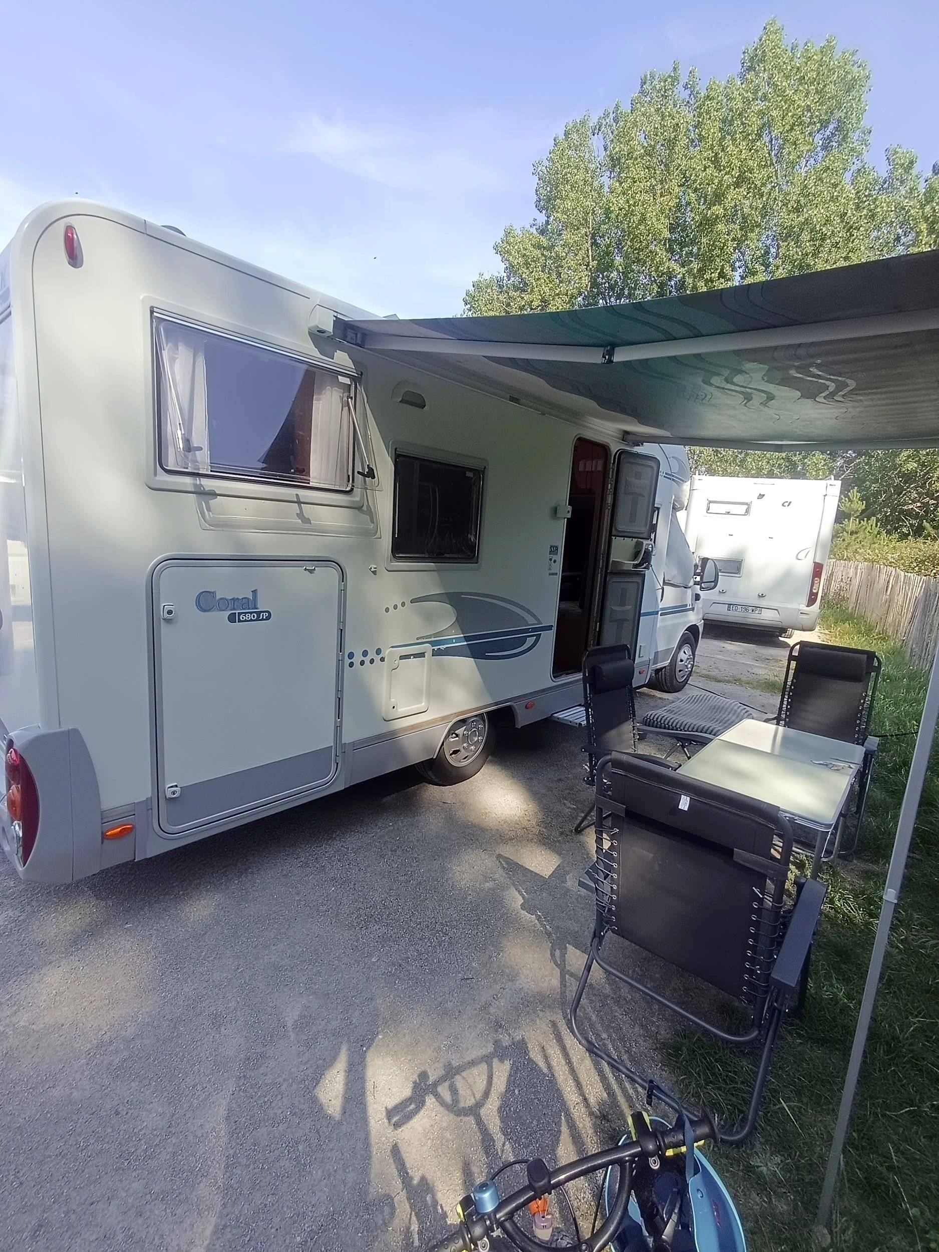 Adria coral sp 680