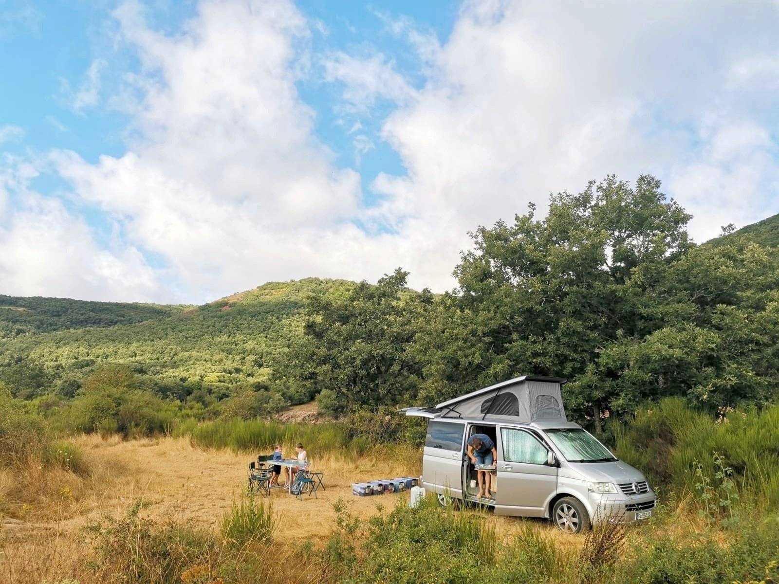 Volkswagen T5 2,5 l 140 ch