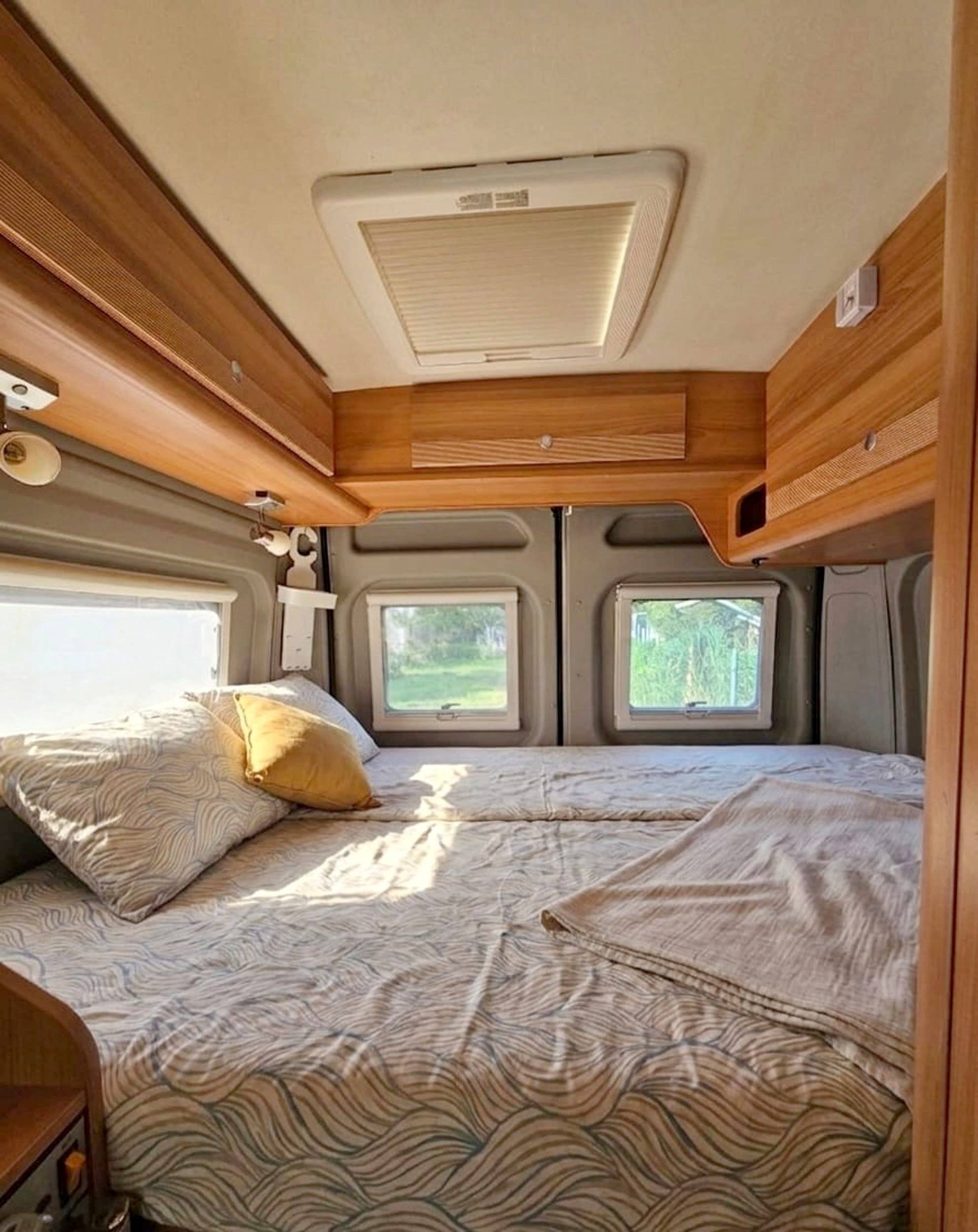 Dormidas Citroën Jumper 2,2 l 120 ch - Yescapa