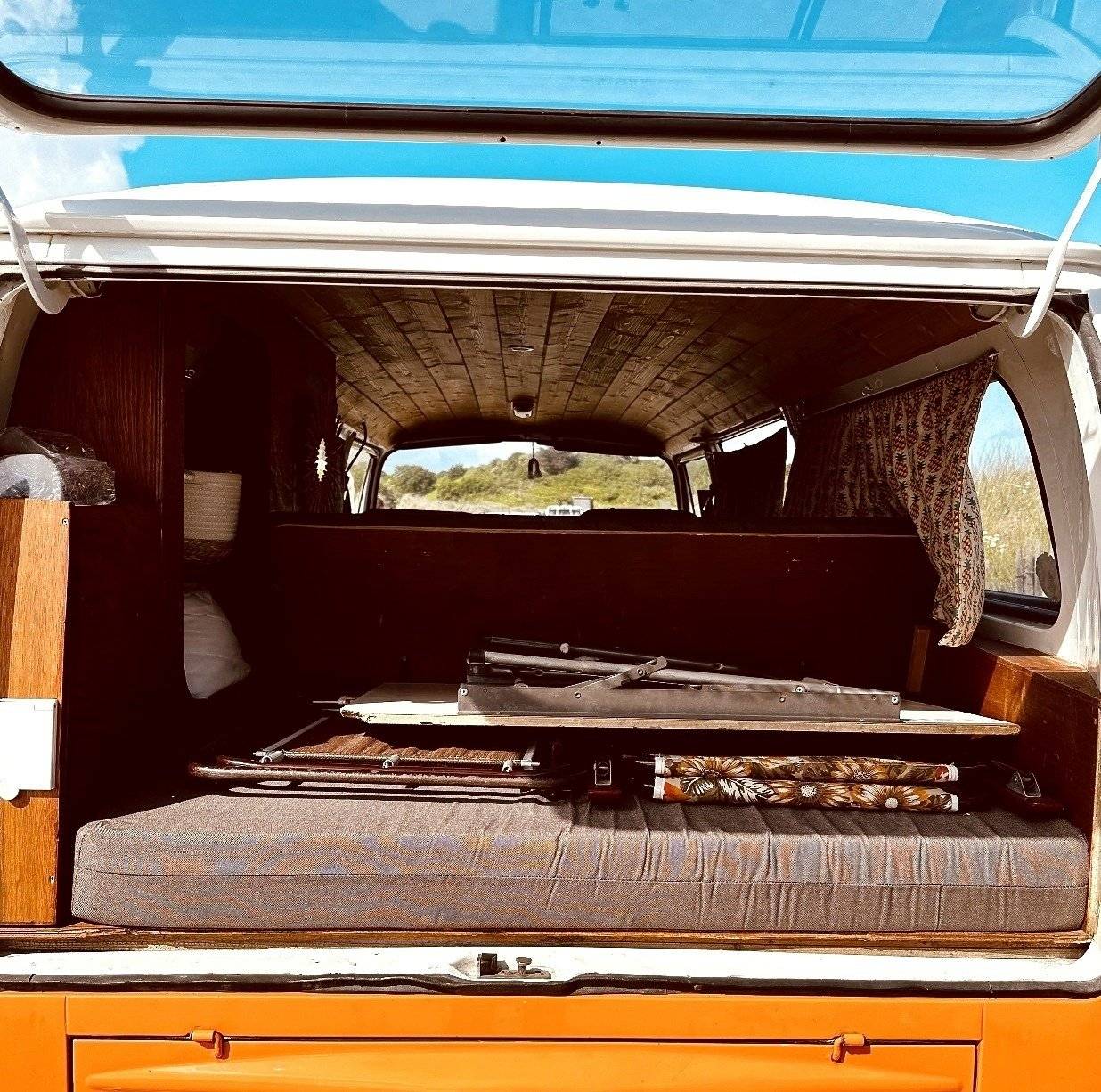 Letti Volkswagen Combi T2B - Yescapa