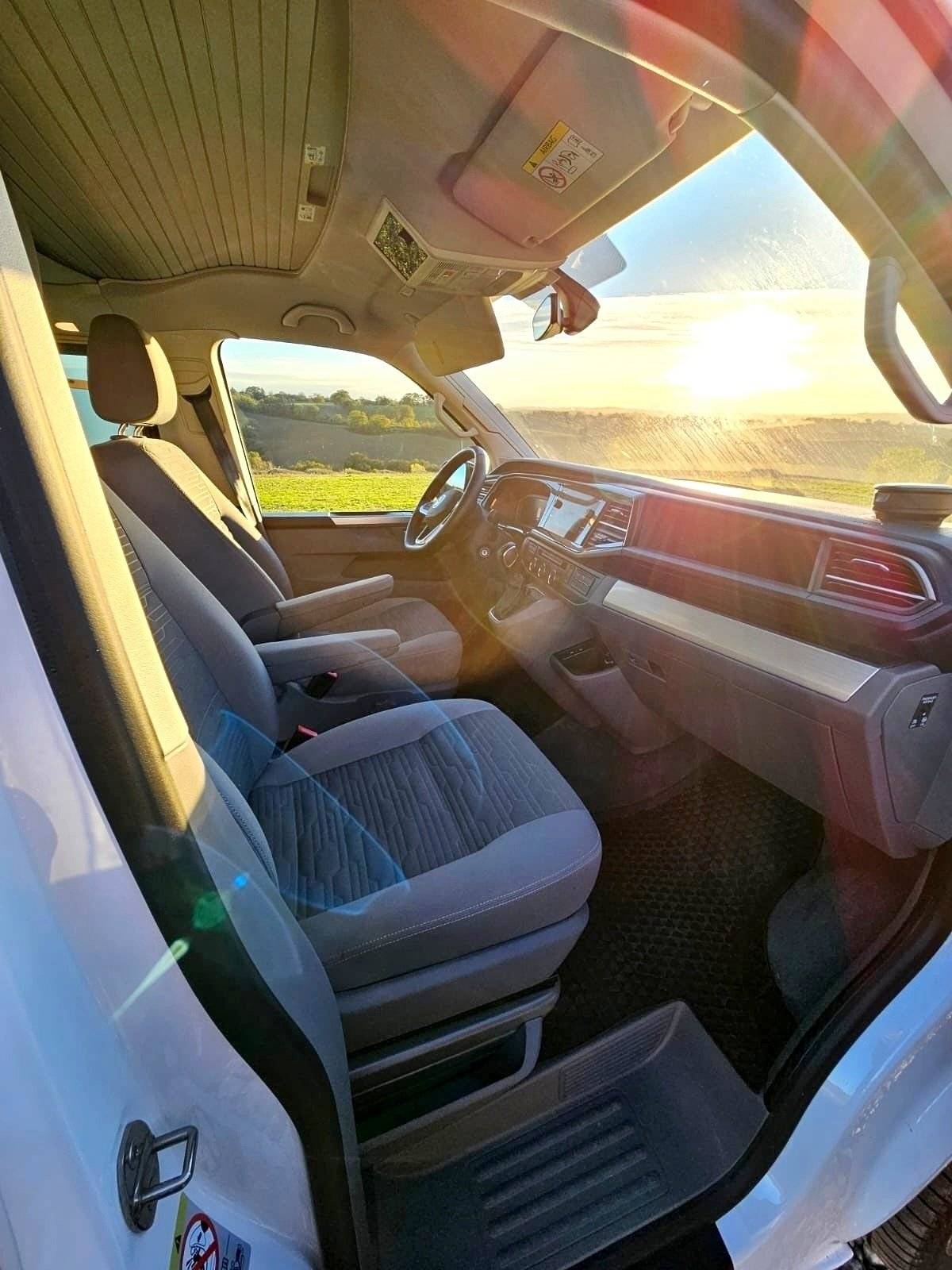 Volkswagen T6.1 California Coast Edition