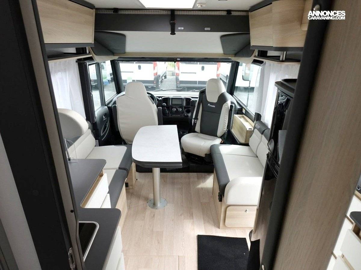 Dinette Fiat Ducato 2,3 l 130 ch - Yescapa