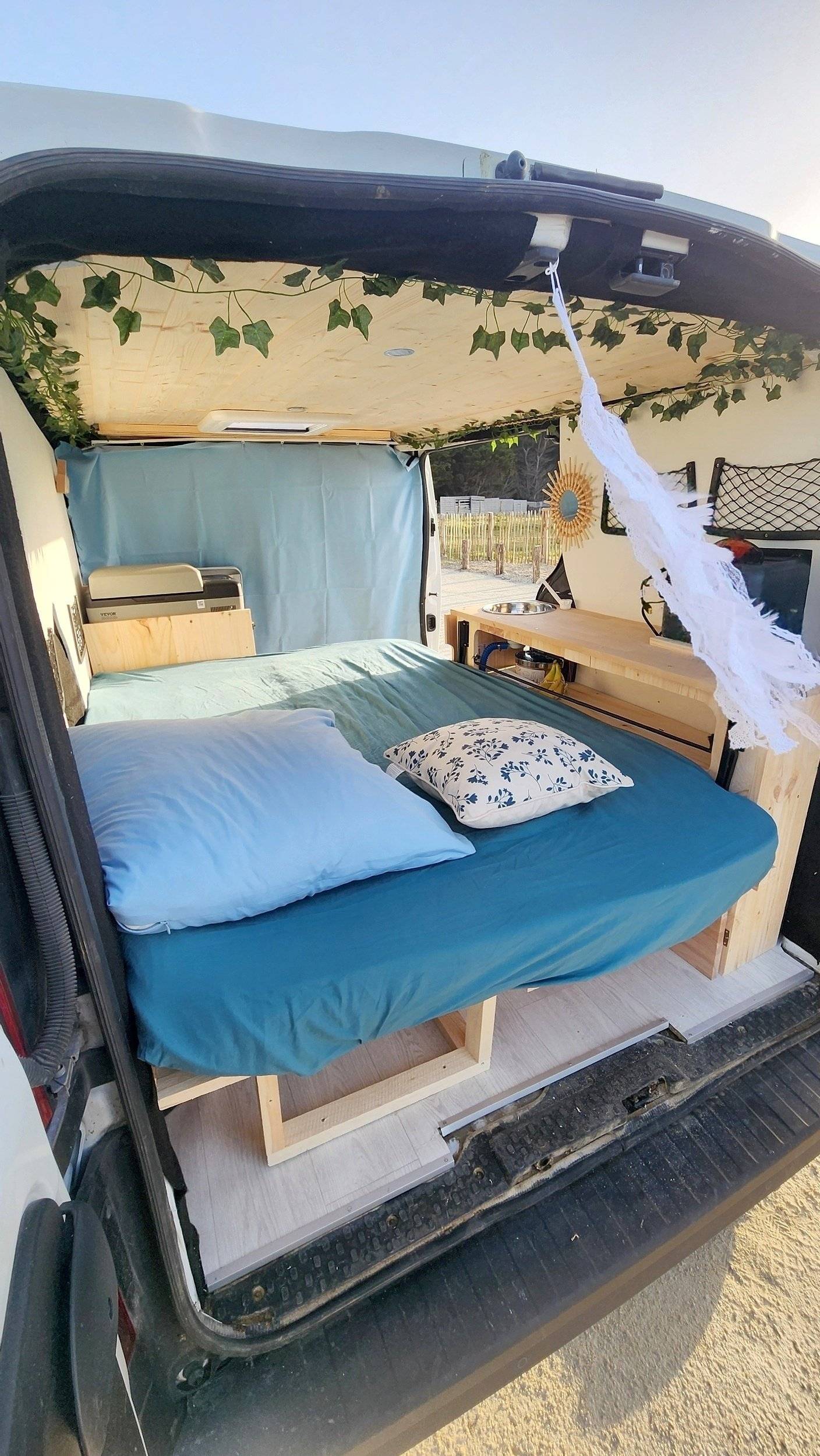 slaapplaatsen Renault Trafic 3 - Yescapa