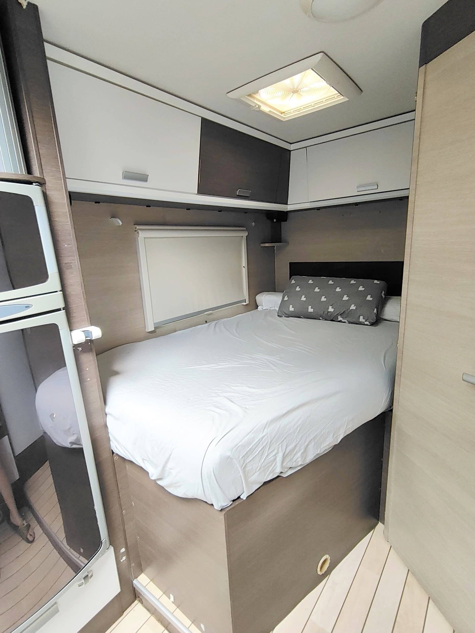 Plazas en cama Fiat 2,3 l 130 ch. - Yescapa