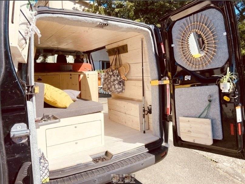 Van Mania Transit 2,0 l 130 ch