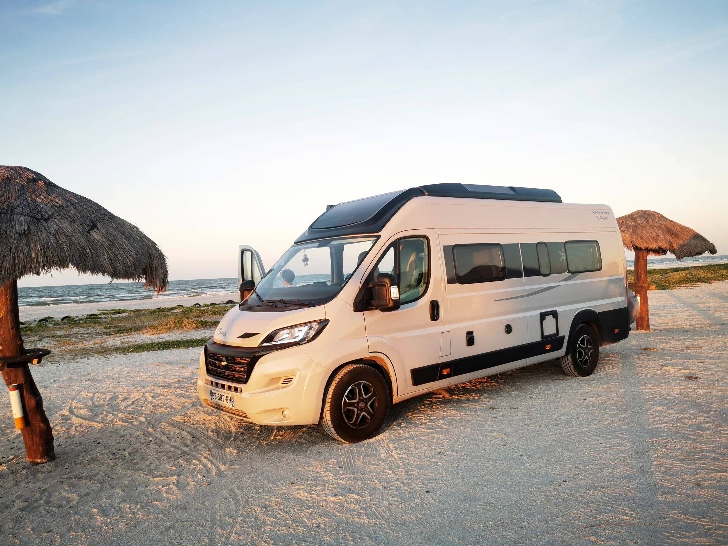 Karmann Mobil Davis 630 +toit pop