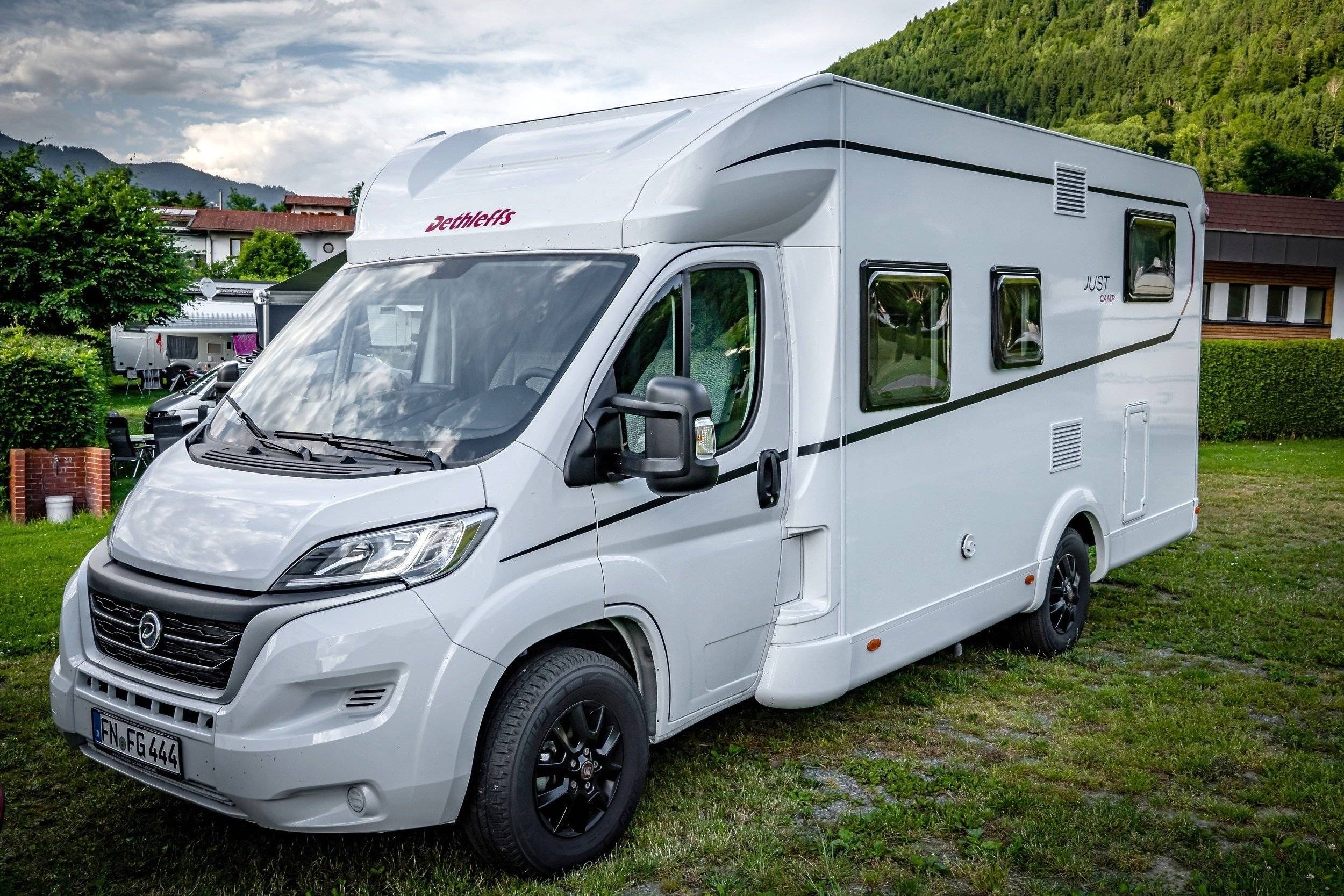 Dethleffs Just Camp 6812 EB