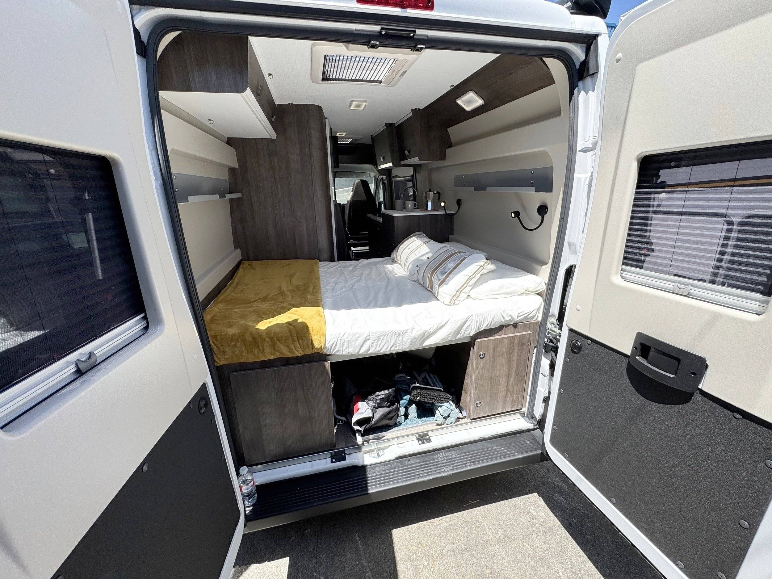 Benimar Benivan 120 UP