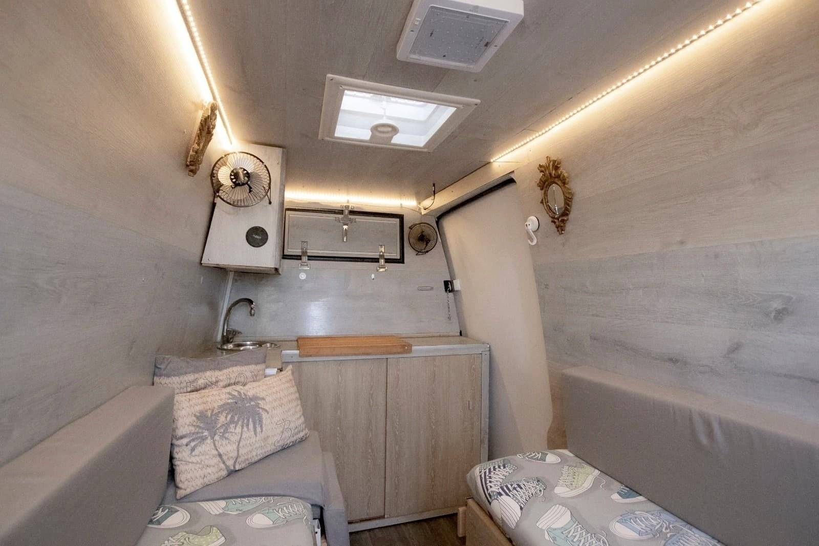 Volkswagen T5 1,9 l 102 ch