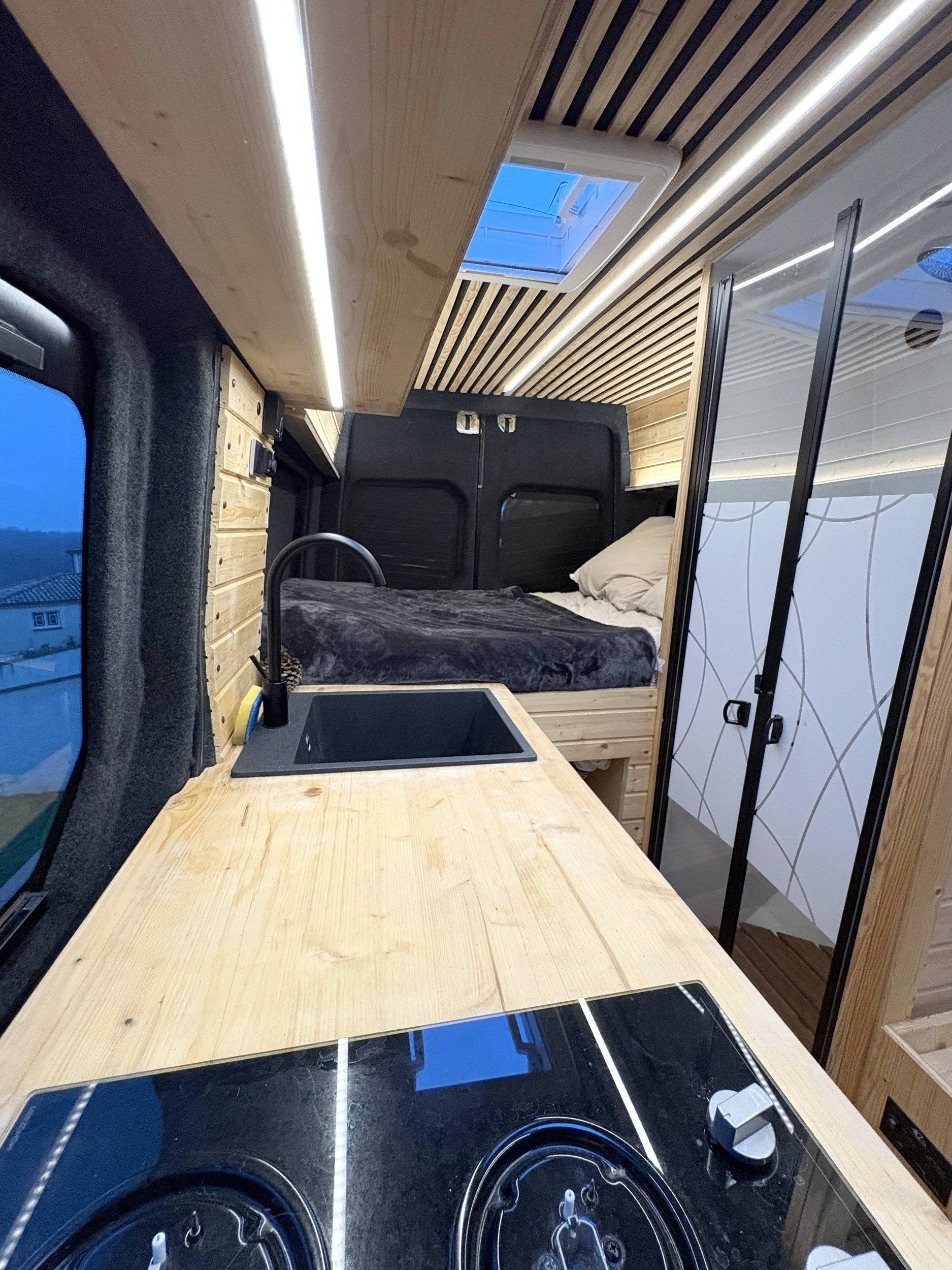 Schlafplätze Mercedes Sprinter 2,15 l 150 ch - Yescapa