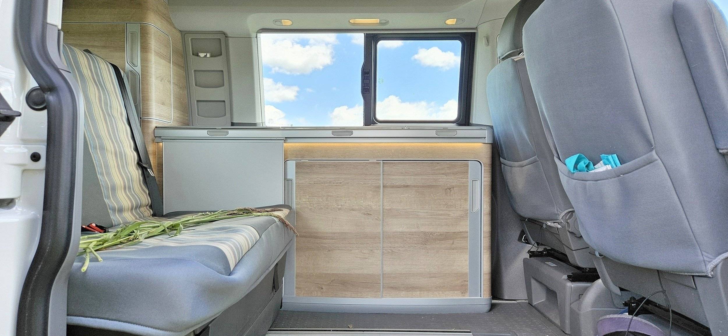 Kochnische Volkswagen VOLKSWAGEN CALIFORNIA - Yescapa