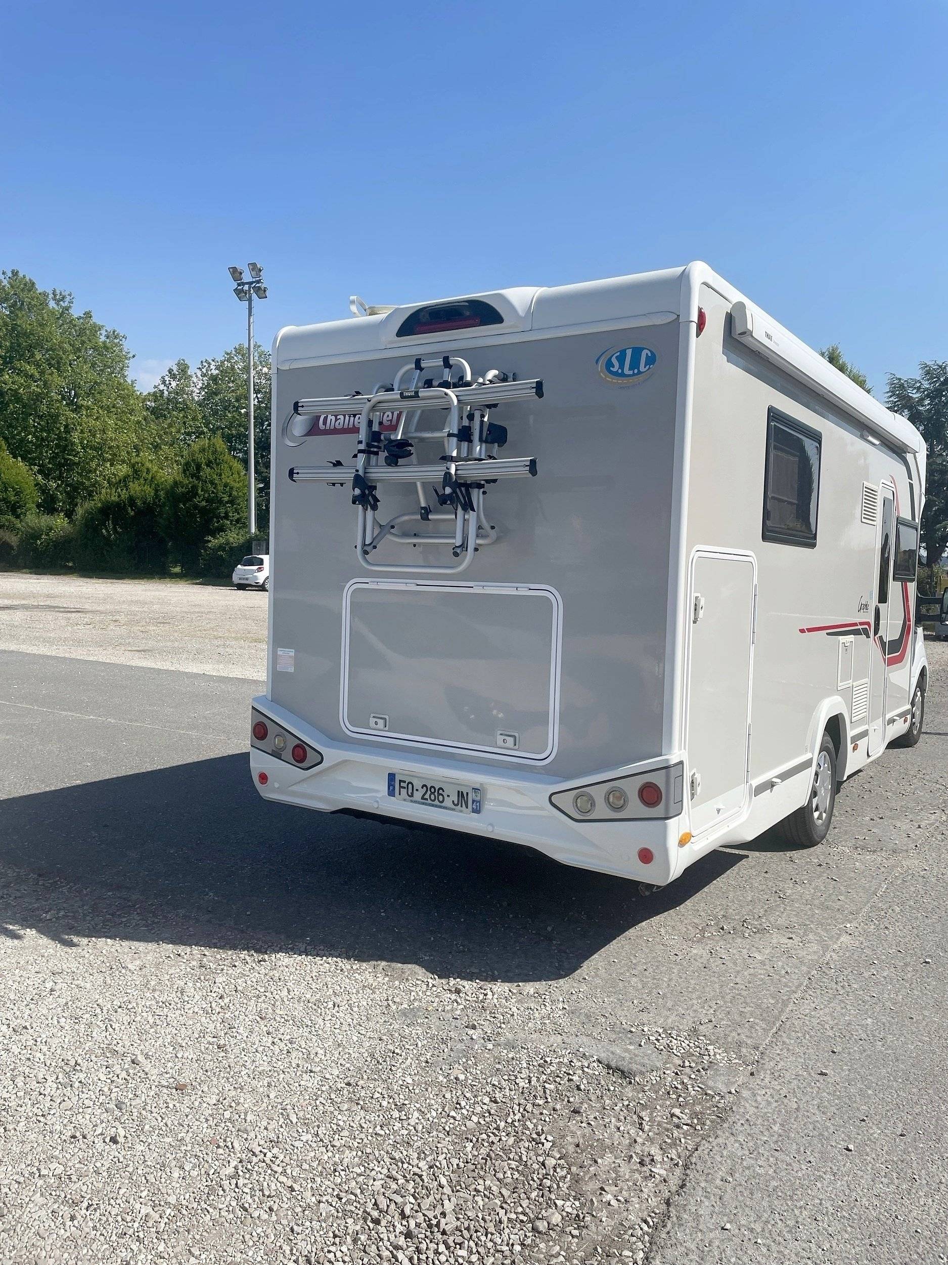 Challenger 348 XLB Graphite