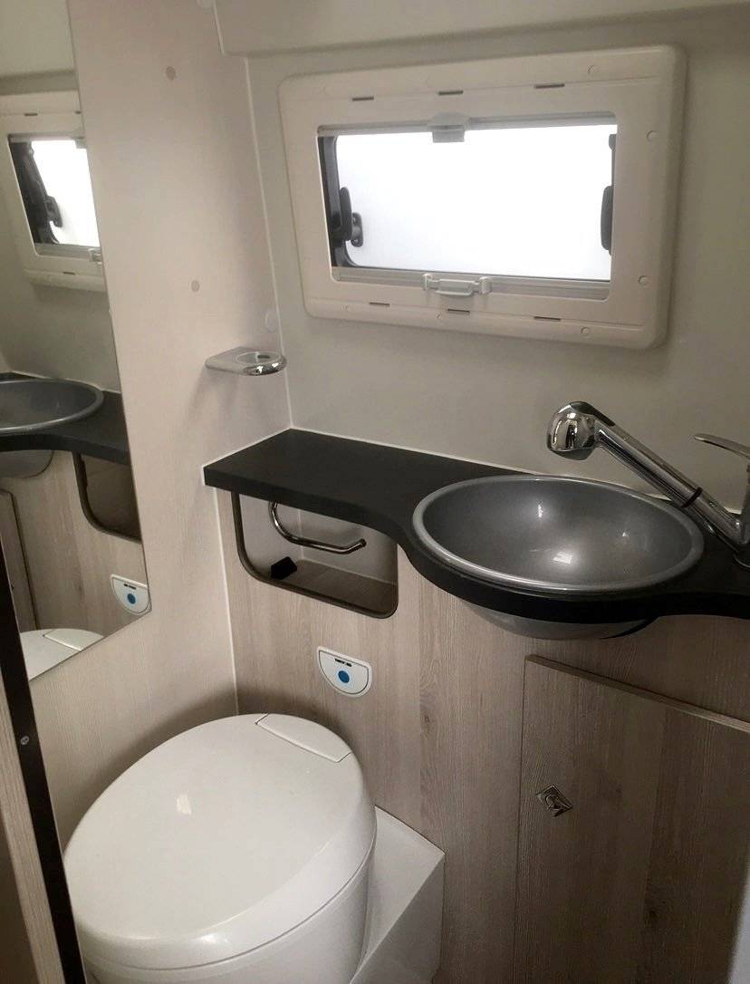 Font Vendôme Leadervan Duo