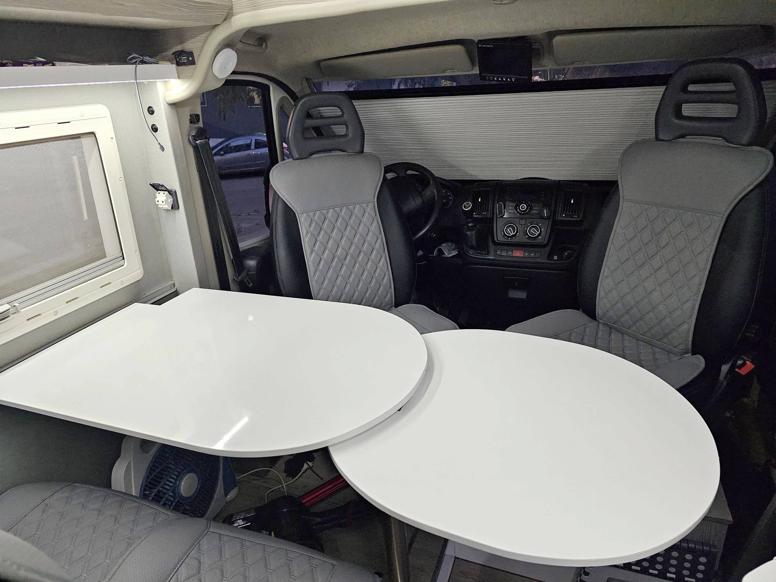 Peugeot Boxer 2,2 l 130 ch