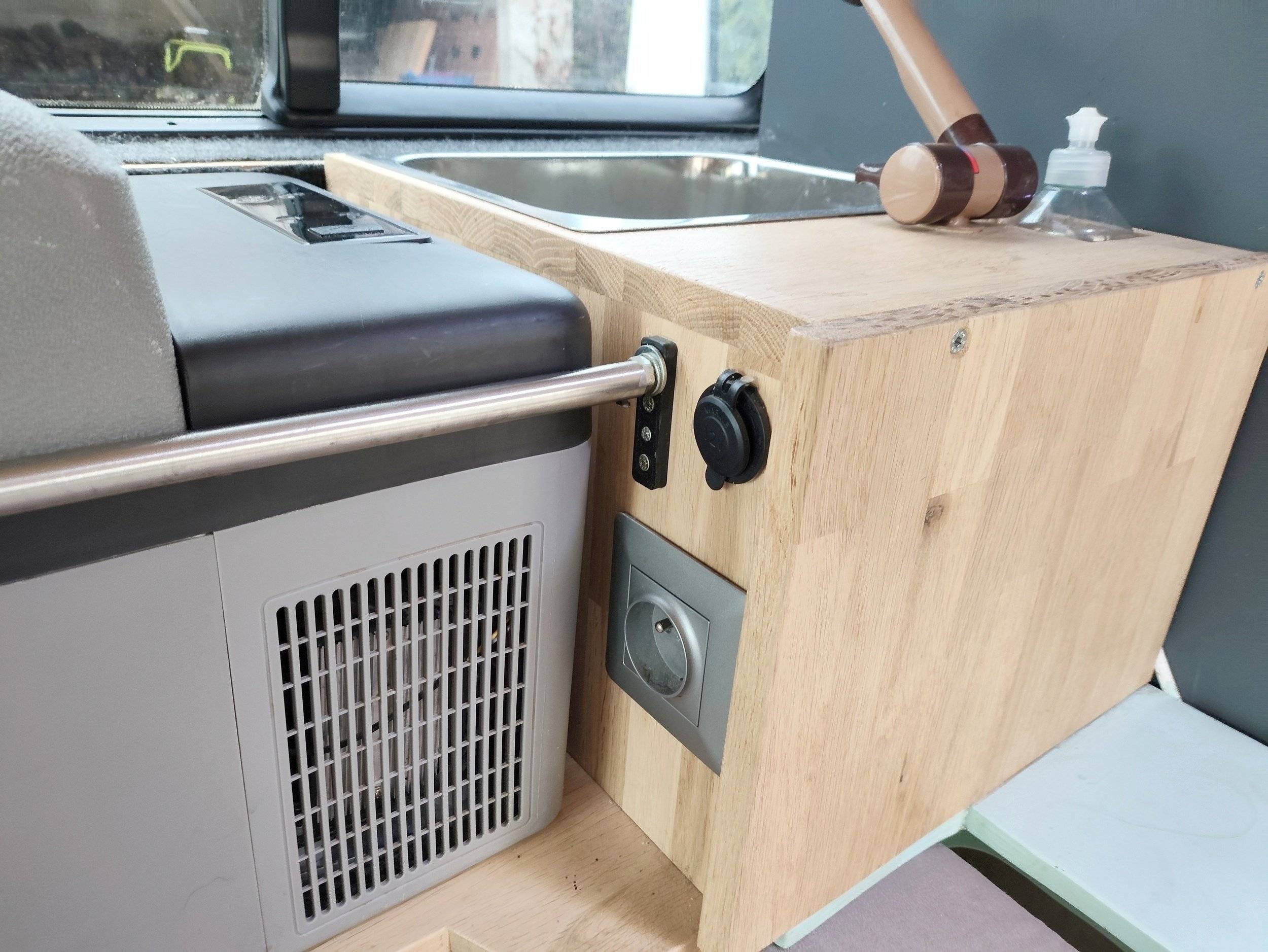Kitchenette Volkswagen Volkswagen Transporter - Yescapa