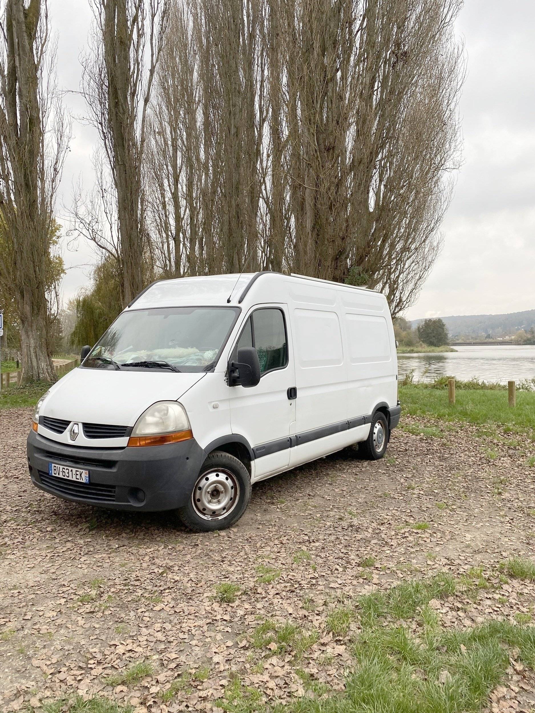 Vanloisir Renault master 2.5l DCI 150CV