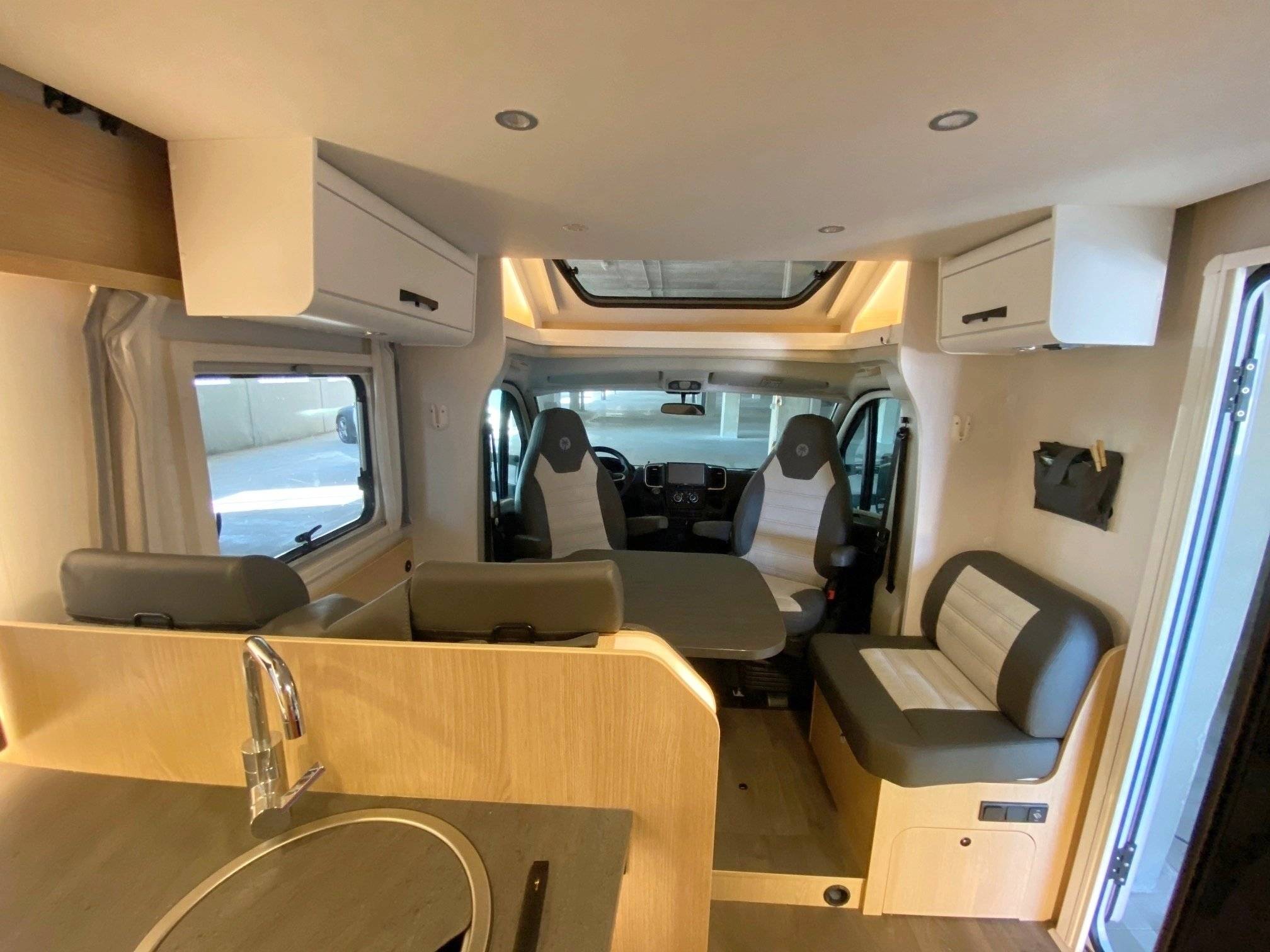 Sunlight T-68 Adventure Edition