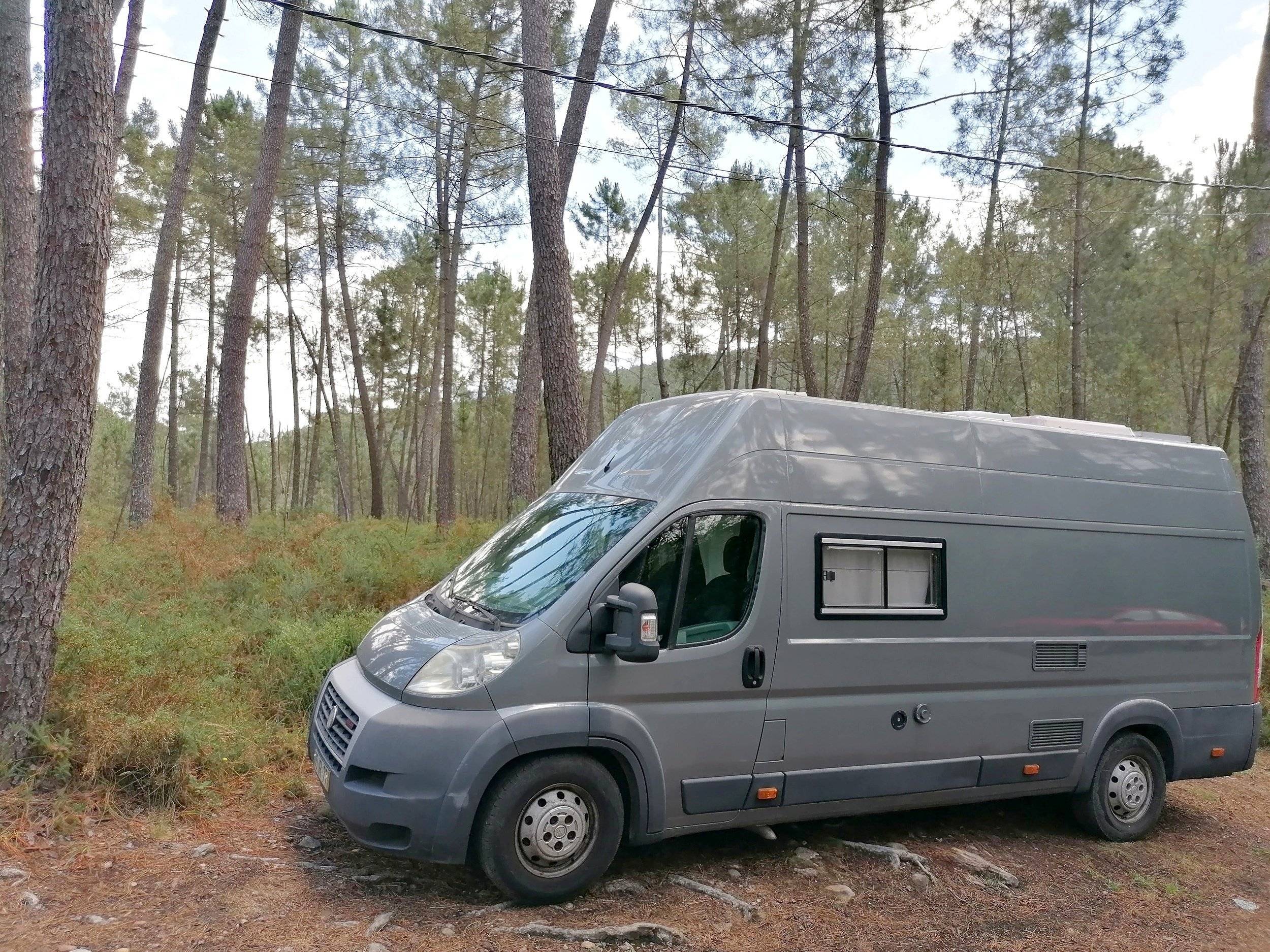 Vista de 3/4 Fiat Ducato 3,0 l Multijet 160 ch. - Yescapa