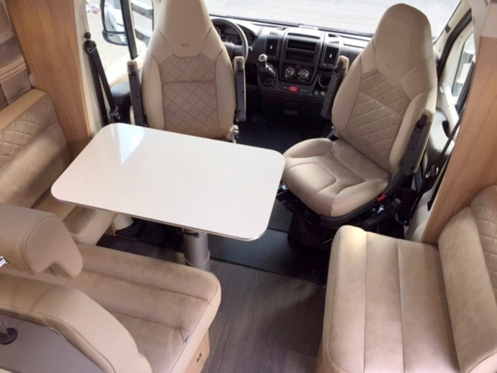 Adria Coral XL Plus A 670 SL