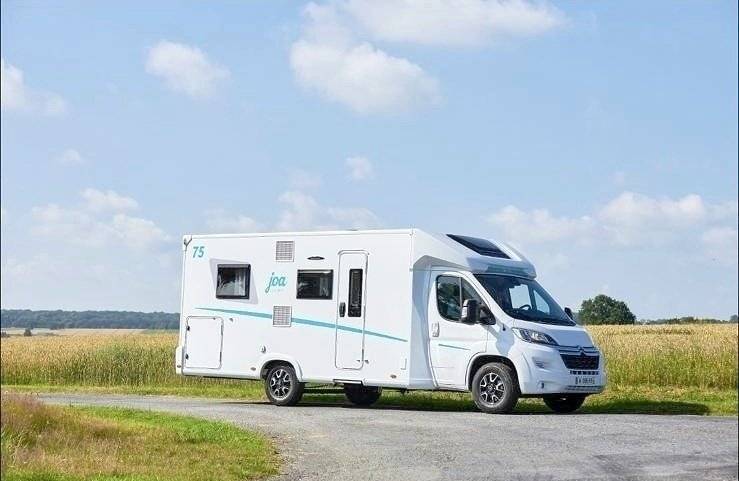 Vista de 3/4 Citroën Citroën jumper - Yescapa