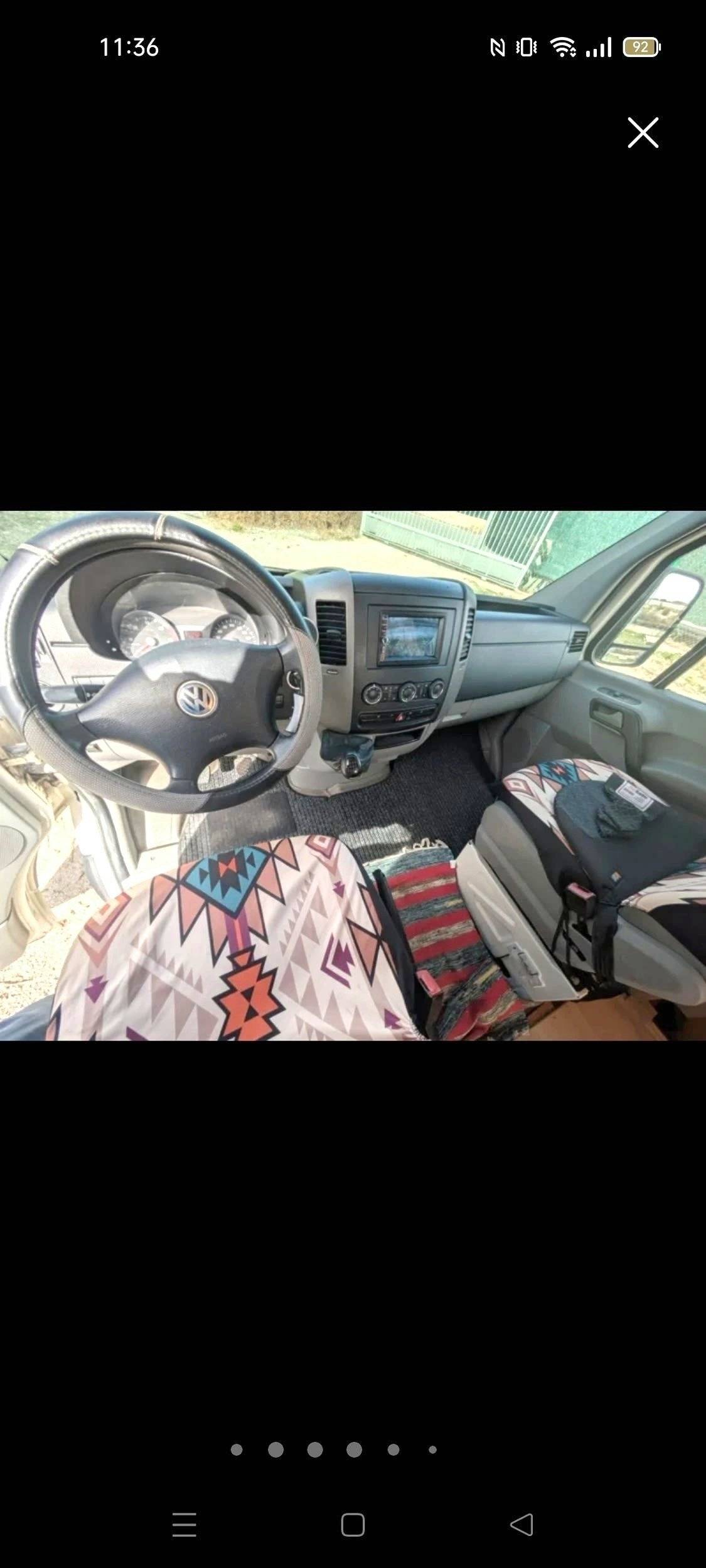 Driver's compartment Volkswagen Crafter 2,5 l 109 ch - Yescapa