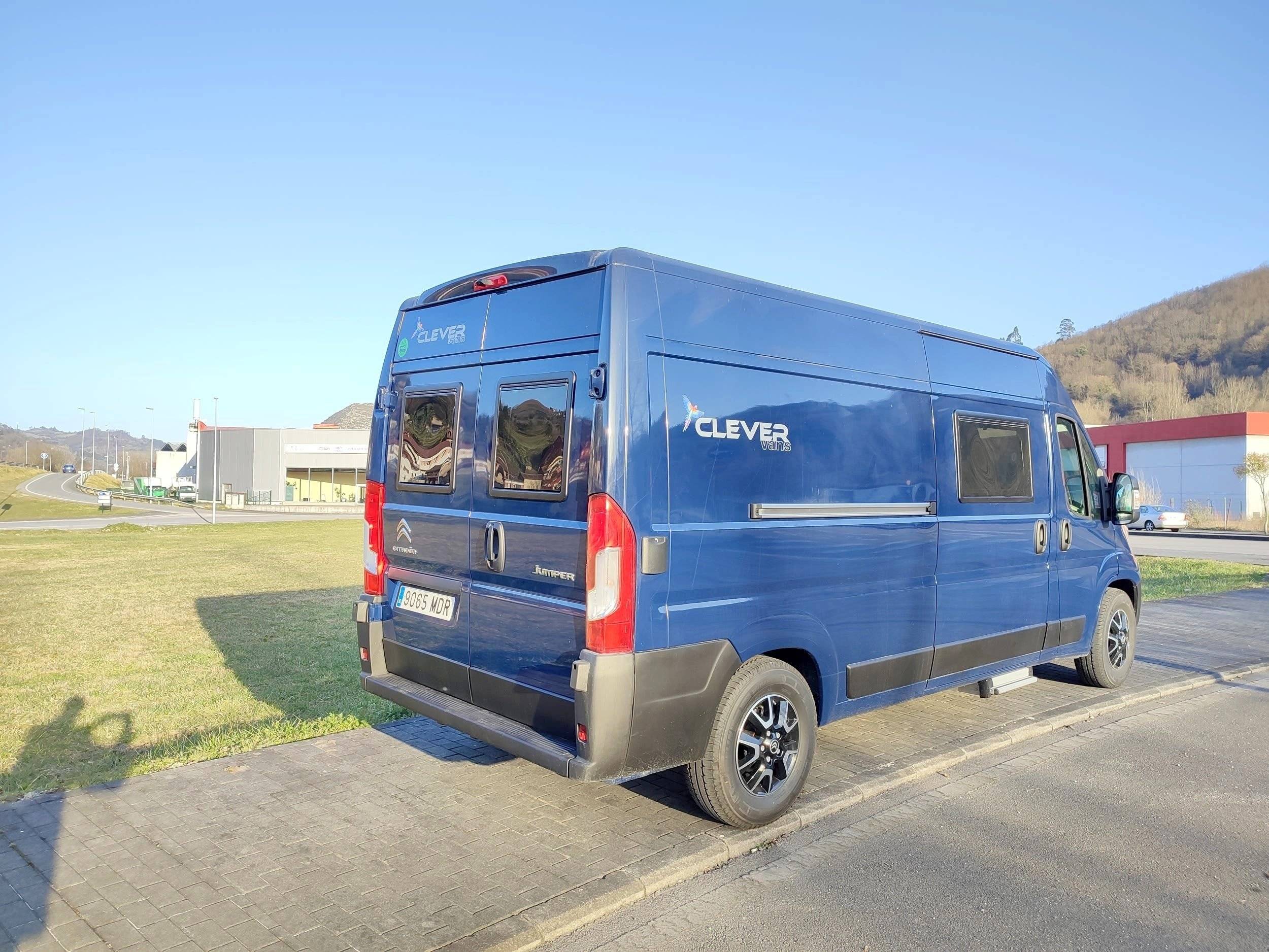 CLEVER VANS vario kids