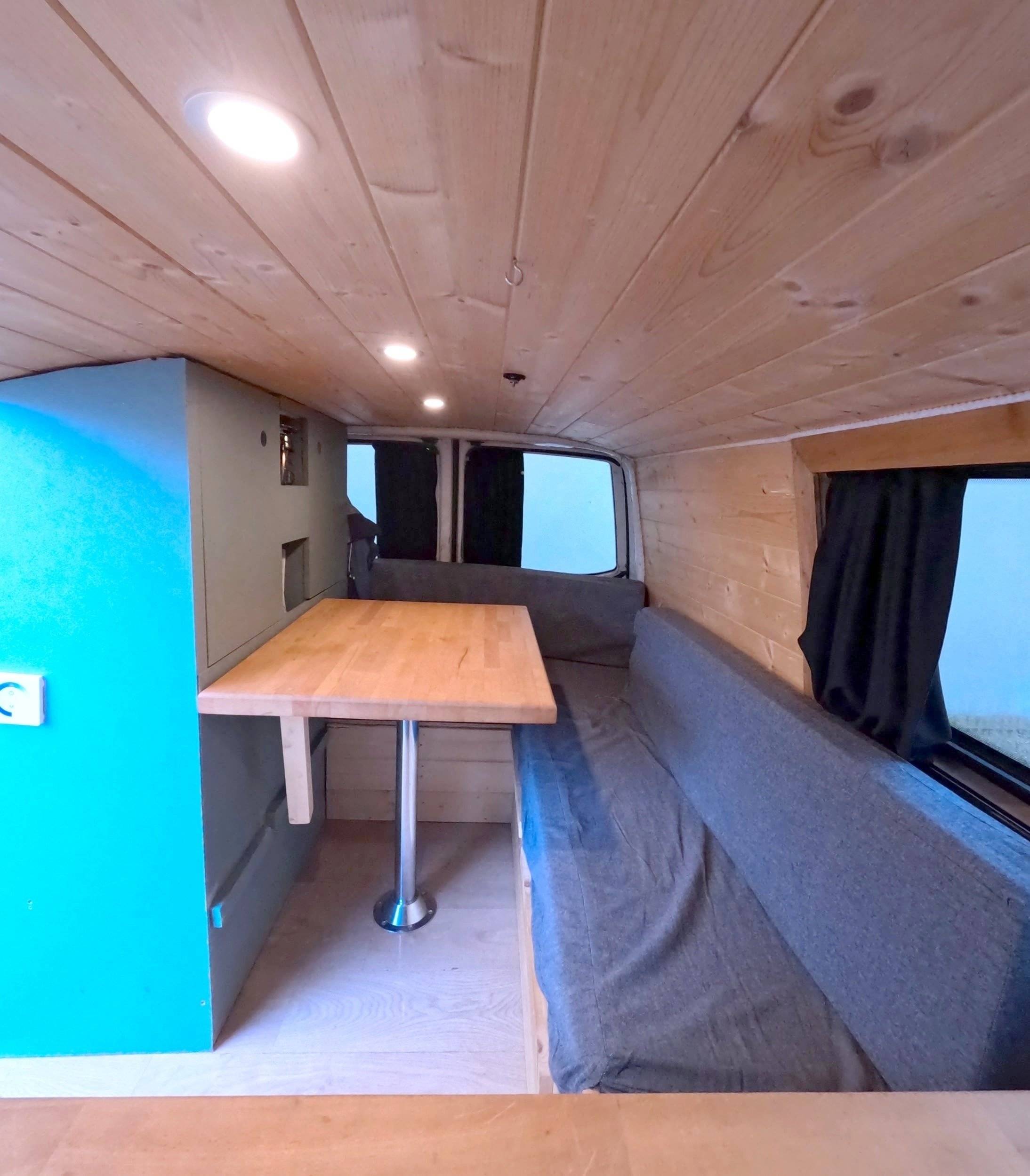 Volkswagen T5 Transporter 2,0 TDI 114cv