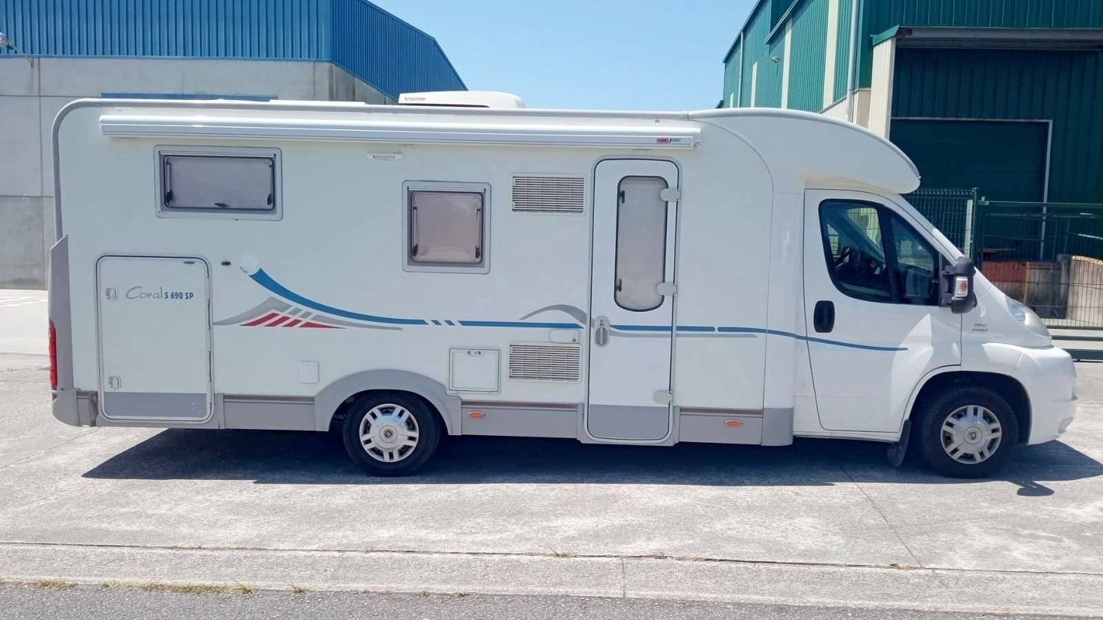 Adria Adria Móbil Ccoral S 690 SP