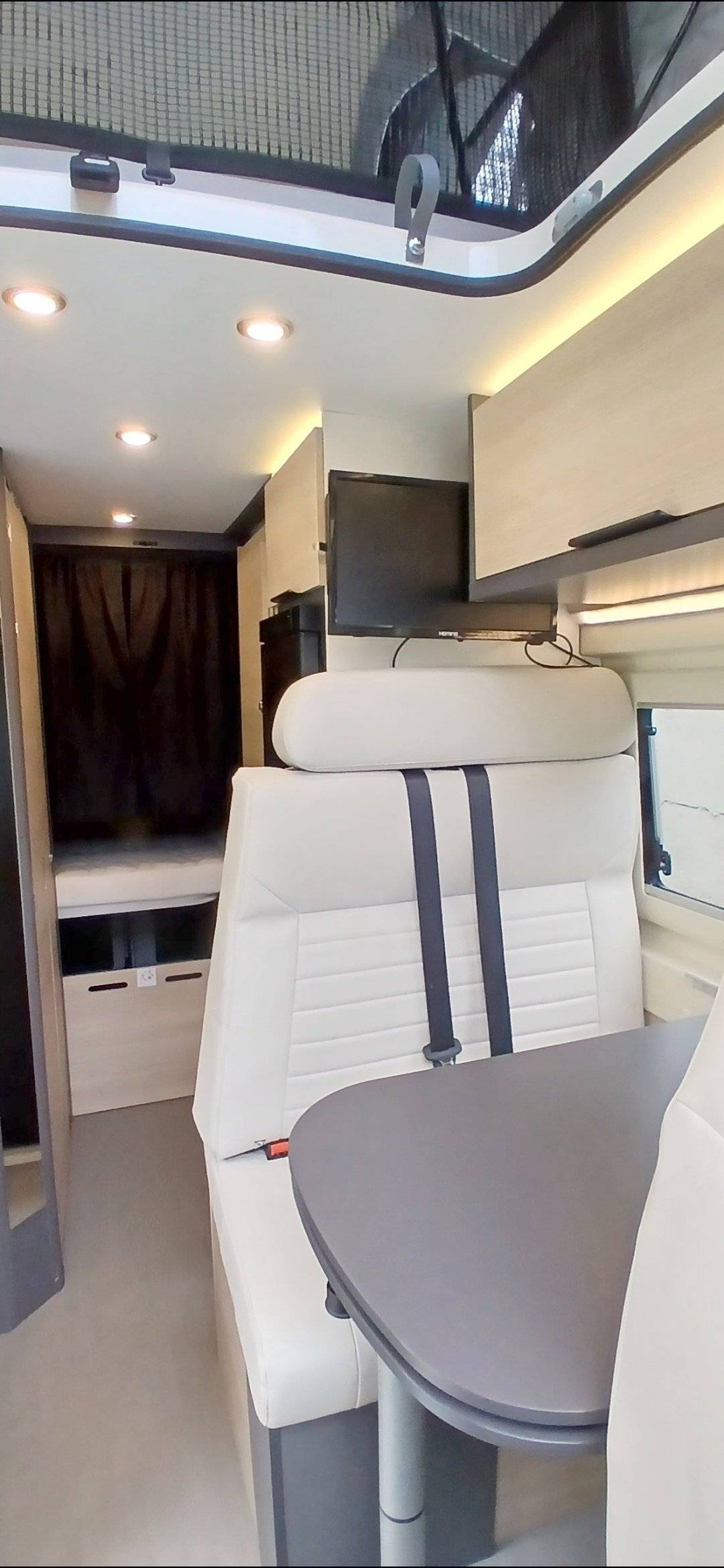 Coin repas Peugeot Peugeot boxer - Yescapa