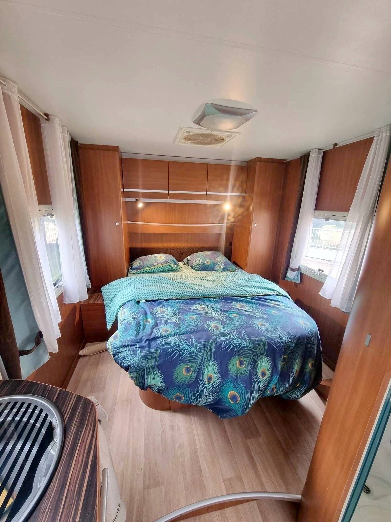 Schlafplätze Fiat Ducato 2,2 l Multijet 130 ch. - Yescapa