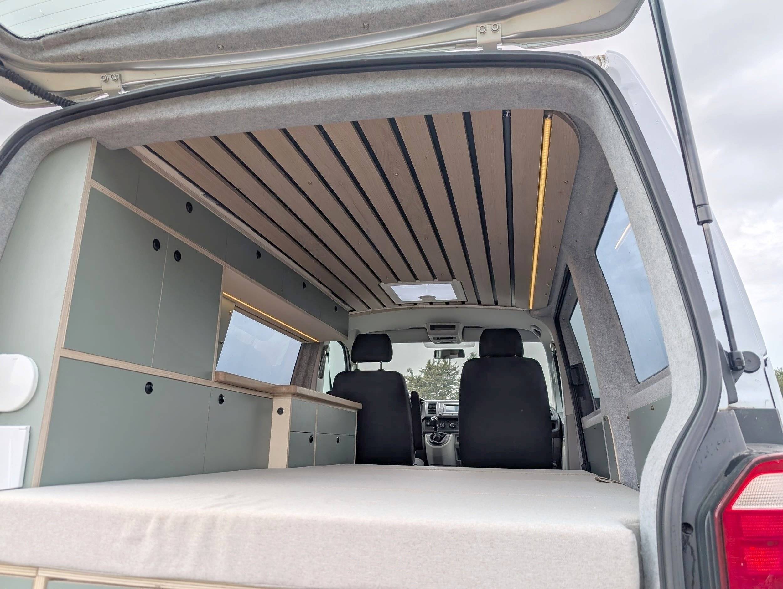 Volkswagen T6 2 l 102 ch