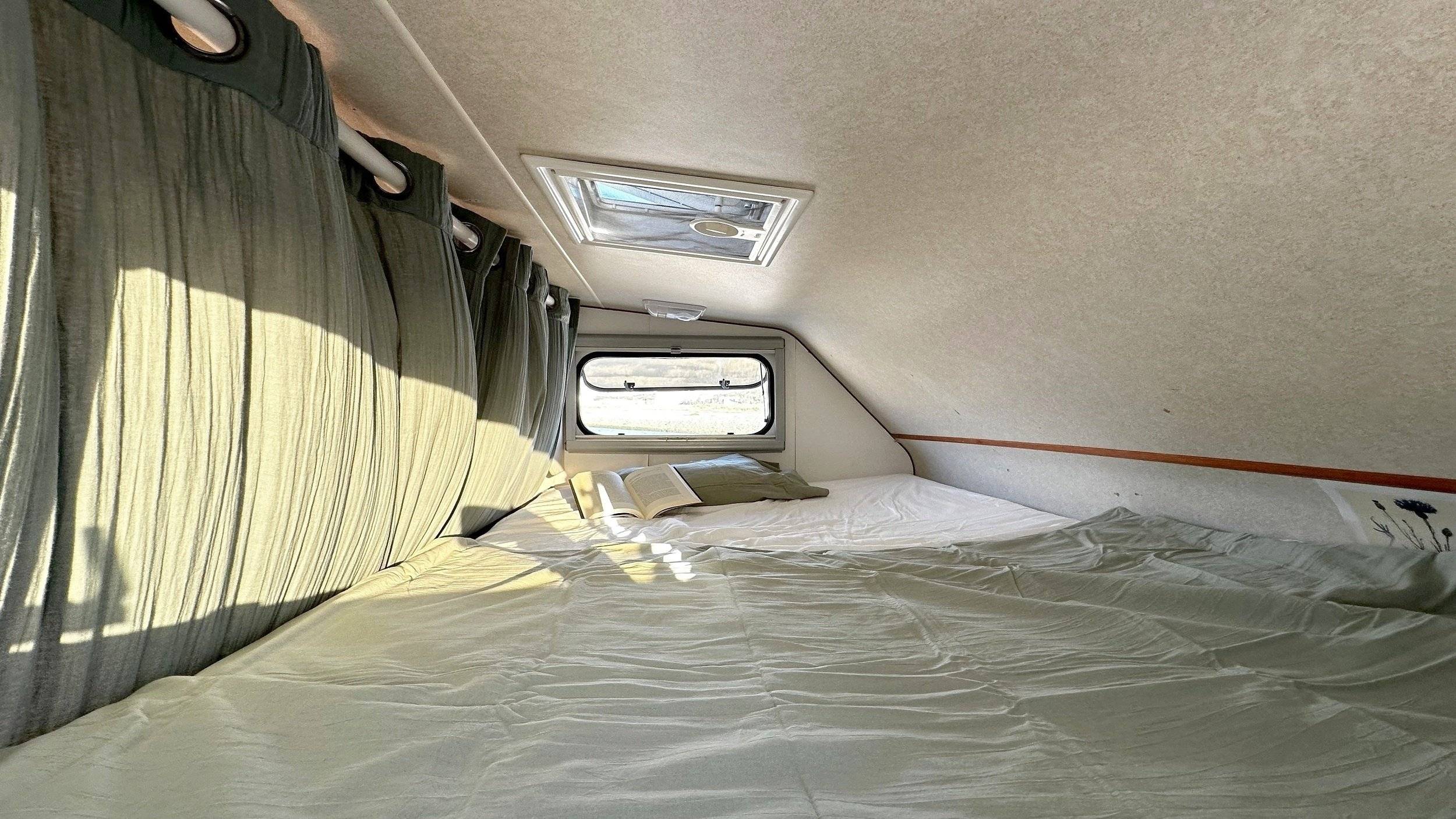 Elnagh Ford Transit Eddehs 120