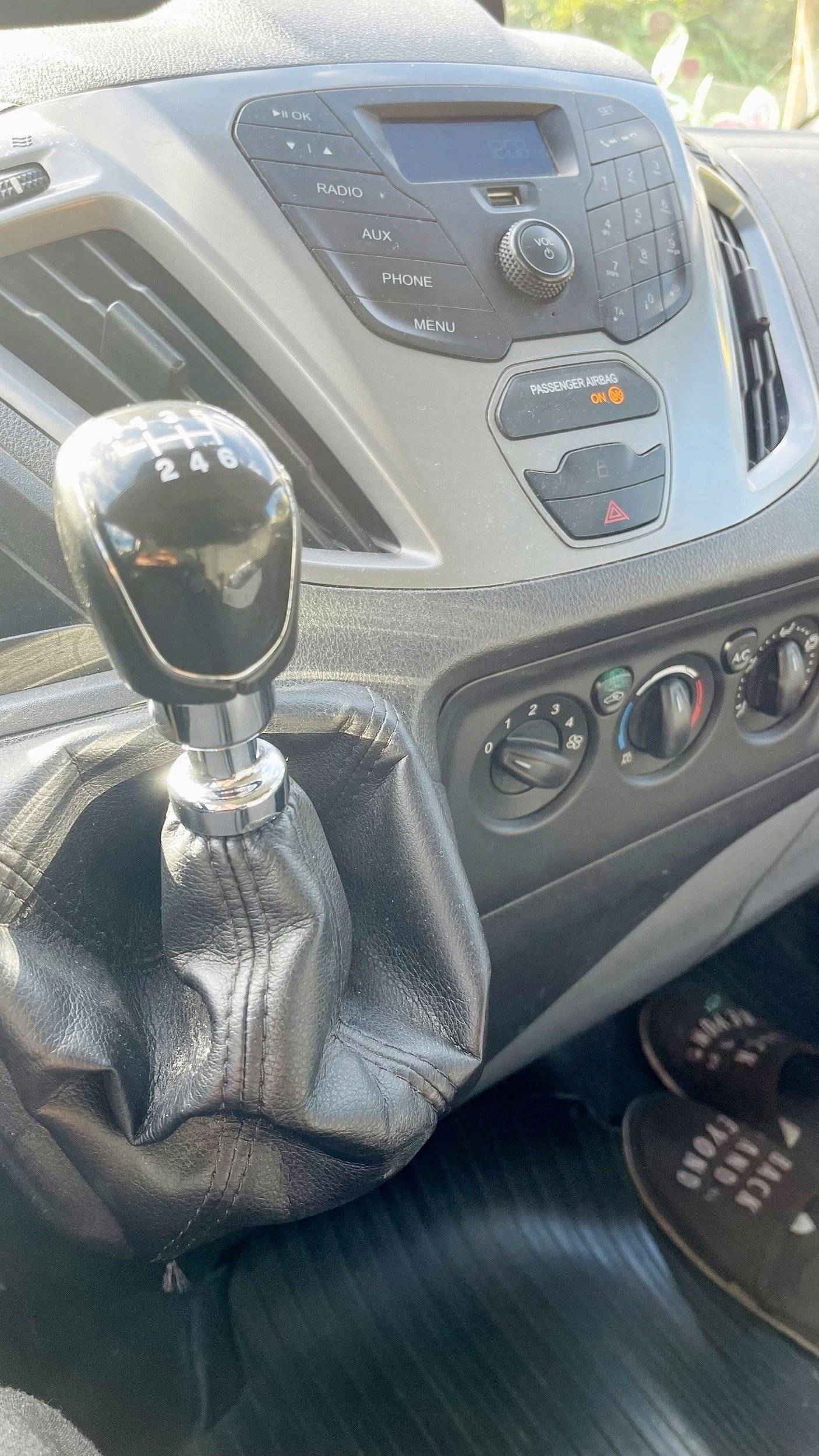 Poste de conduite Ford Transit custom - Yescapa