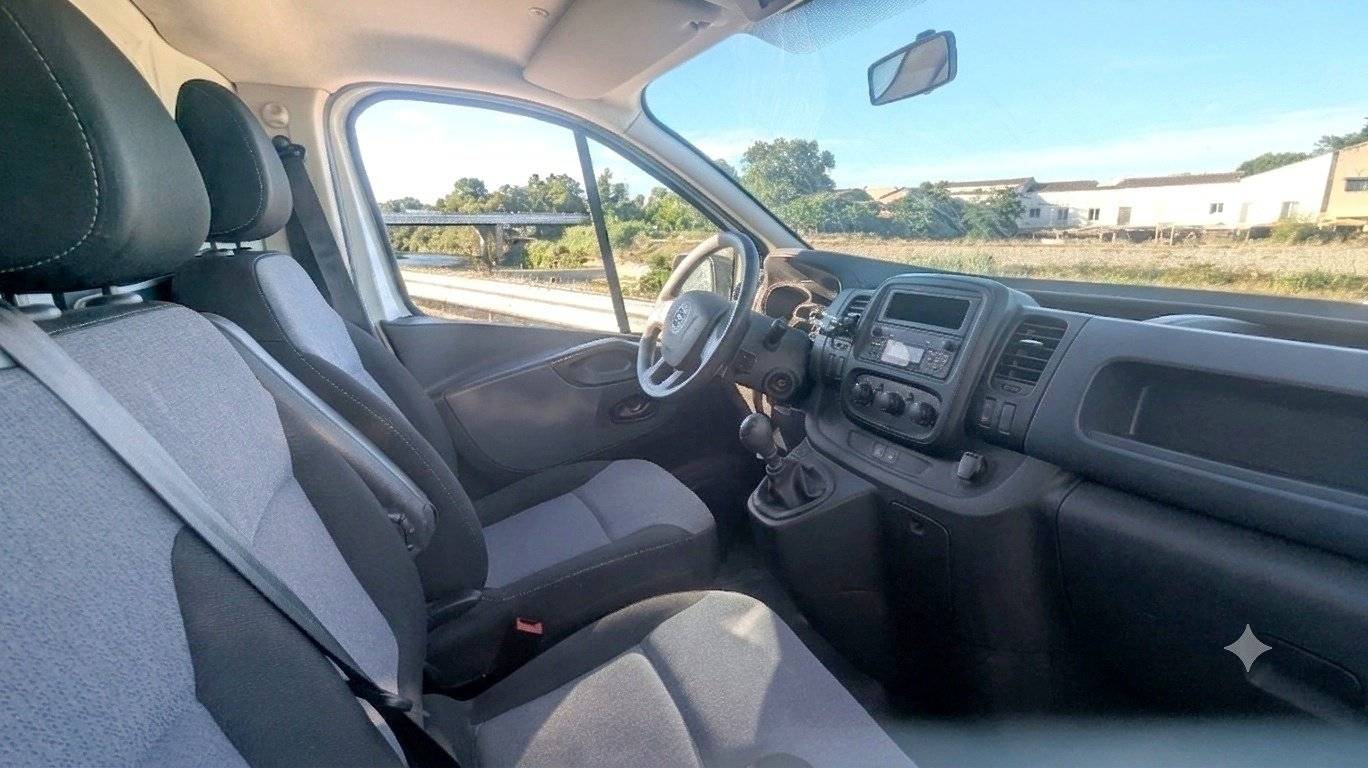 Le van de Simon -  Opel Vivaro L1H1